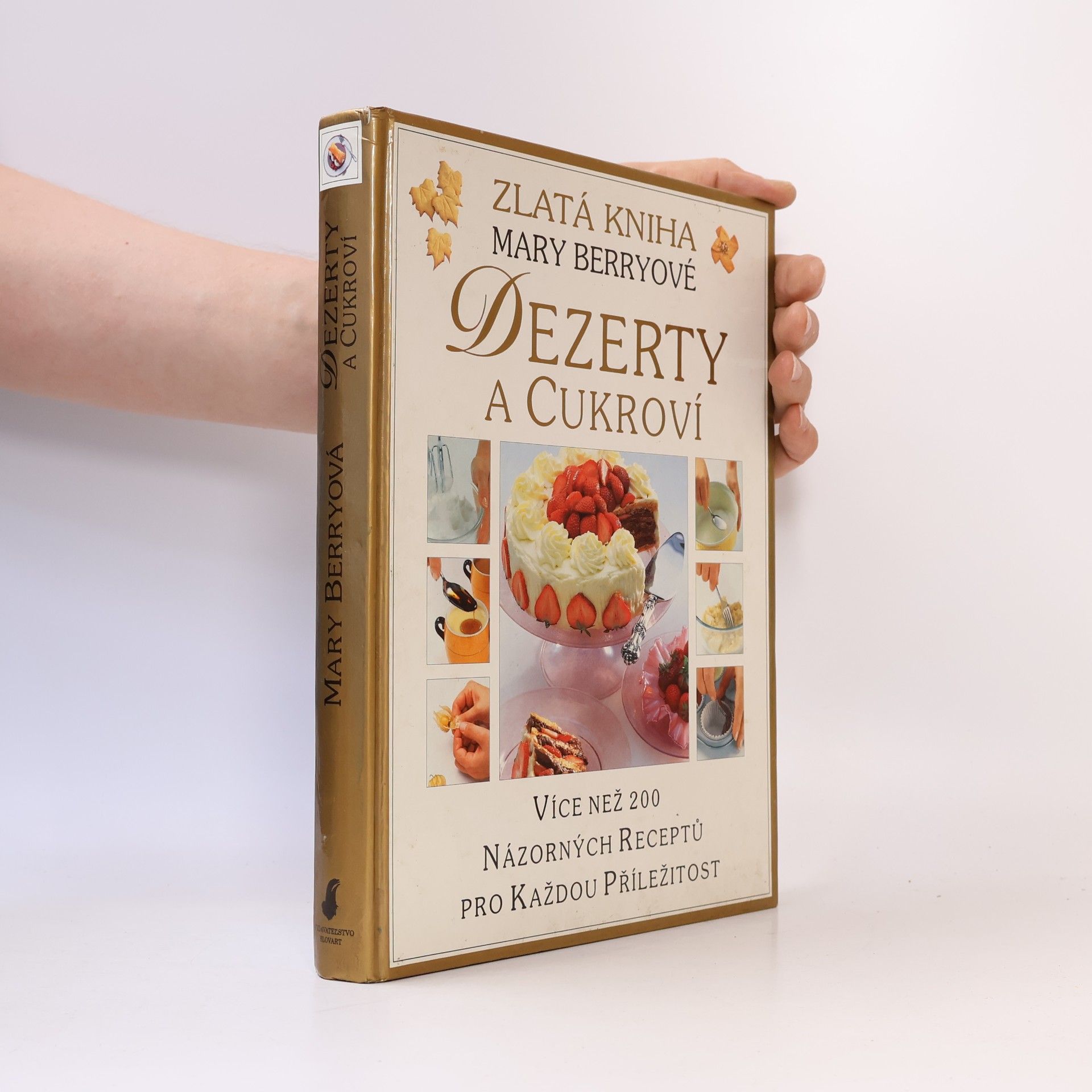 Mary Berry Dezerty a cukroví