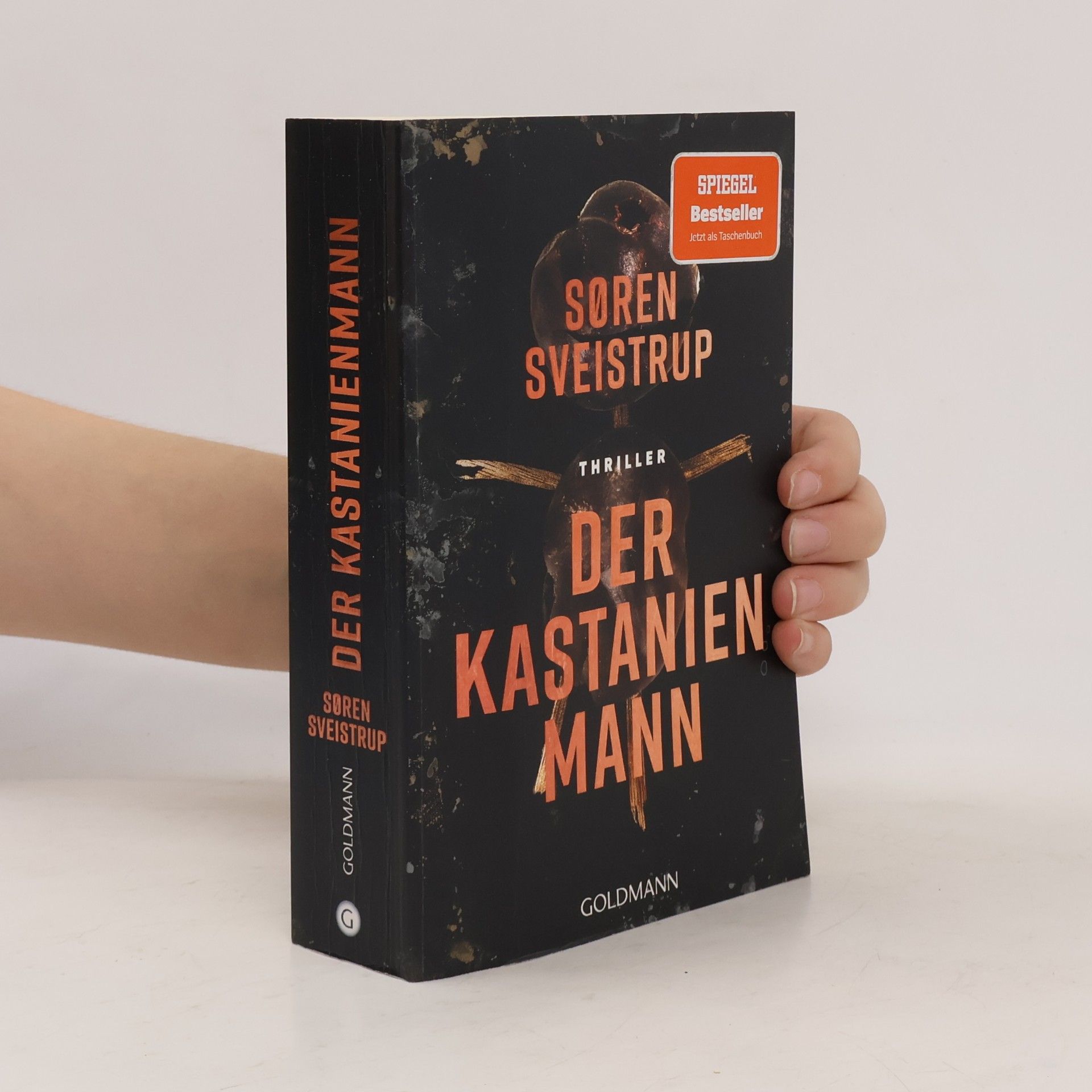 Søren Sveistrup Der Kastanienmann