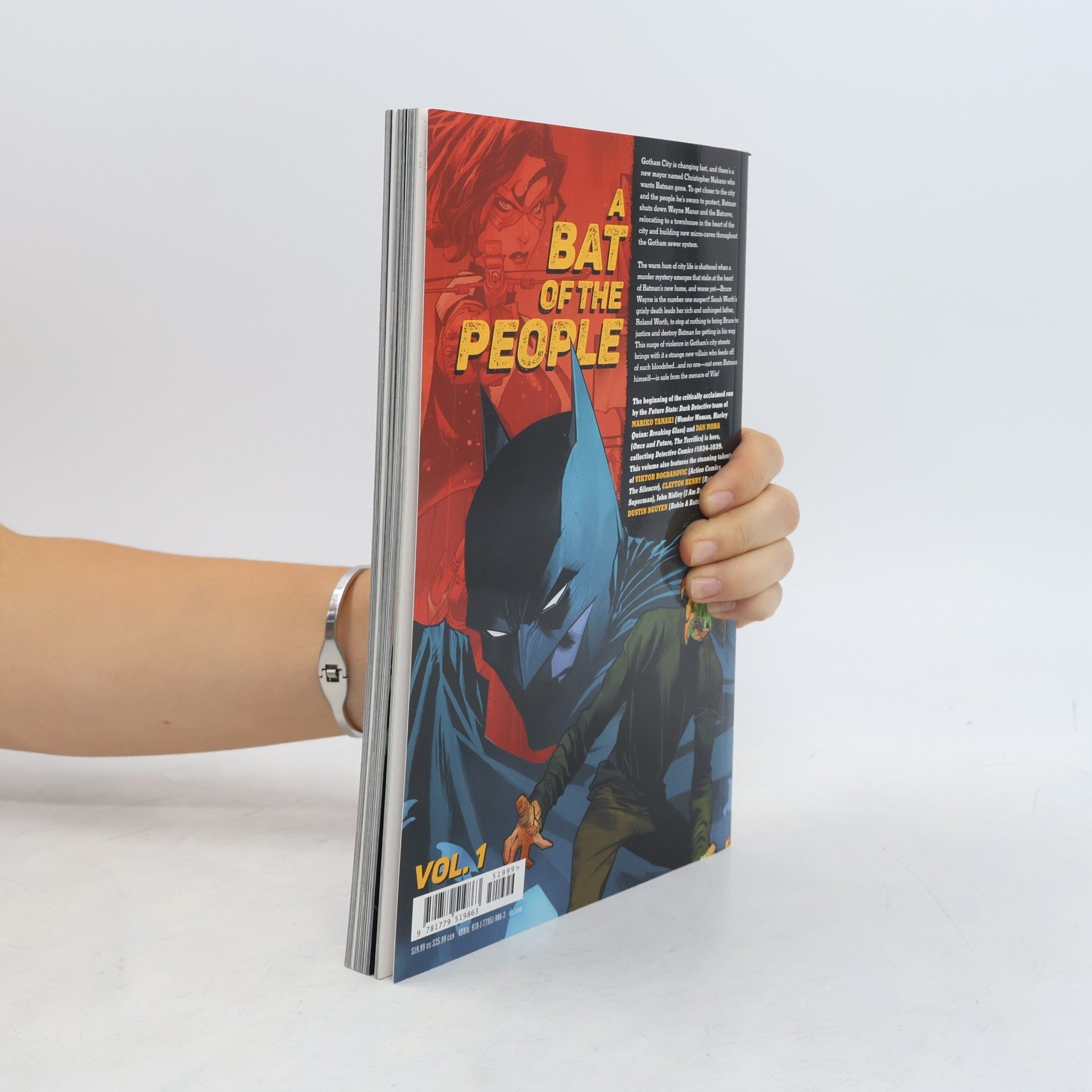 Mariko Tamaki Batman: Detective Comics Vol. 1: The Neighborhood