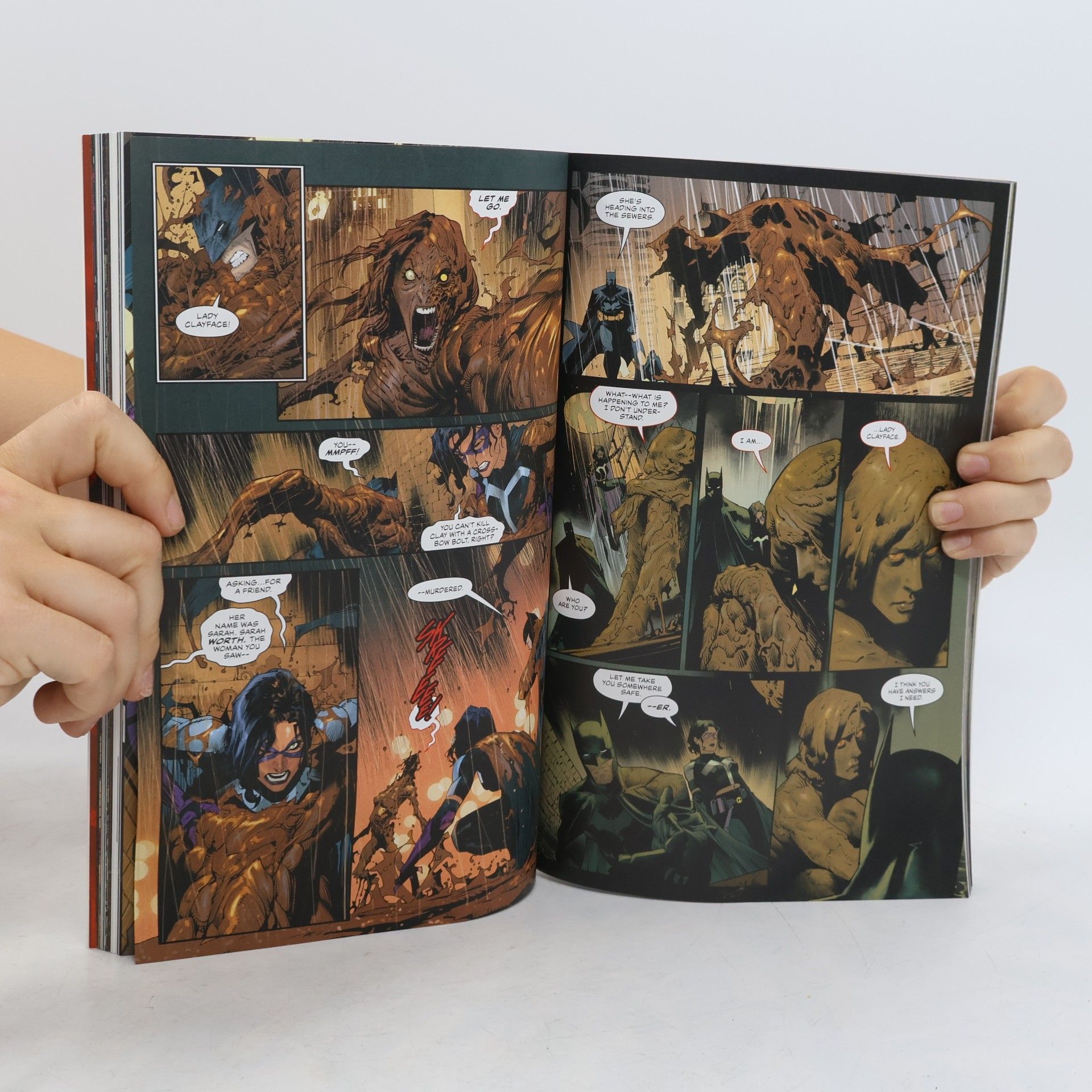 Mariko Tamaki Batman: Detective Comics Vol. 1: The Neighborhood