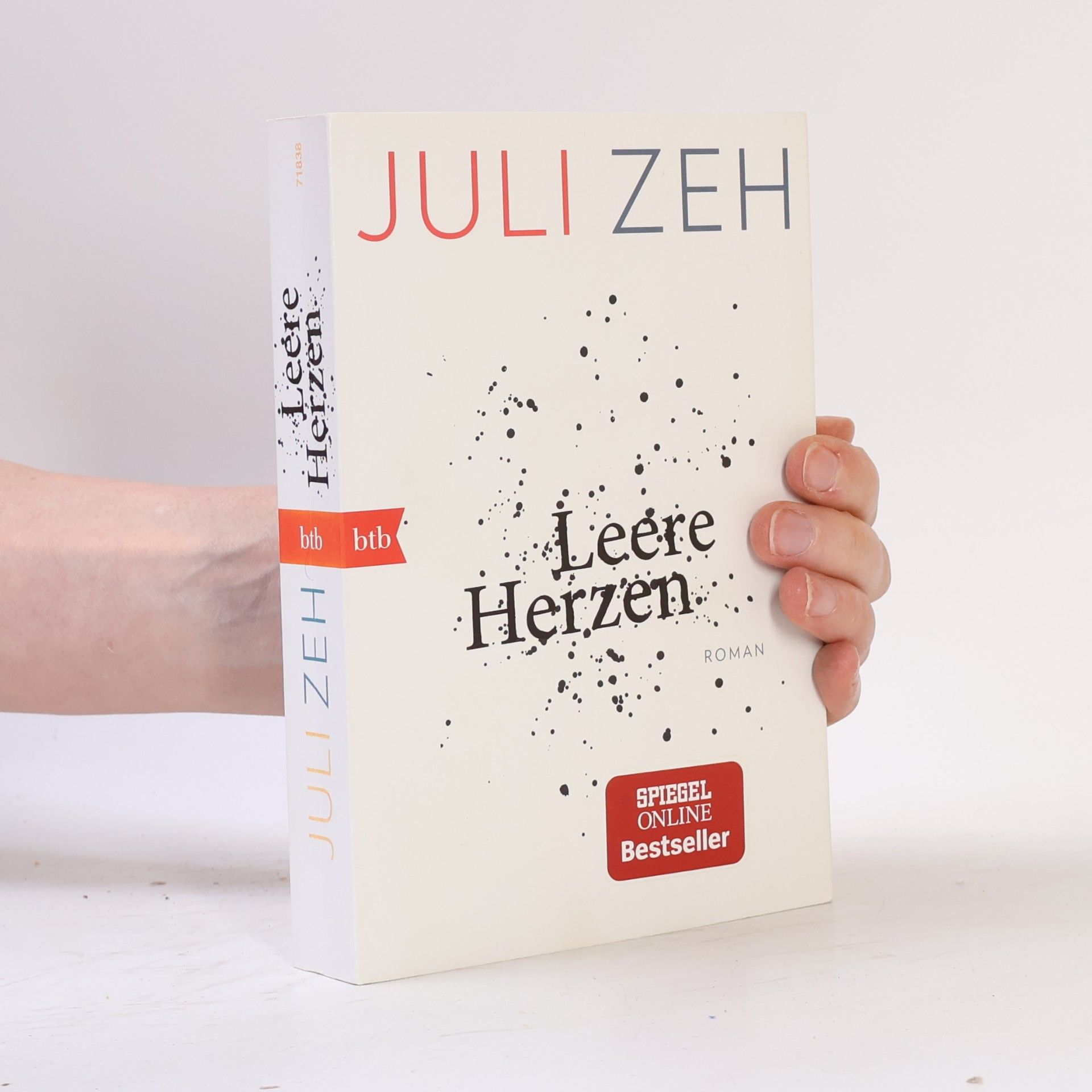 Juli Zeh Leere Herzen