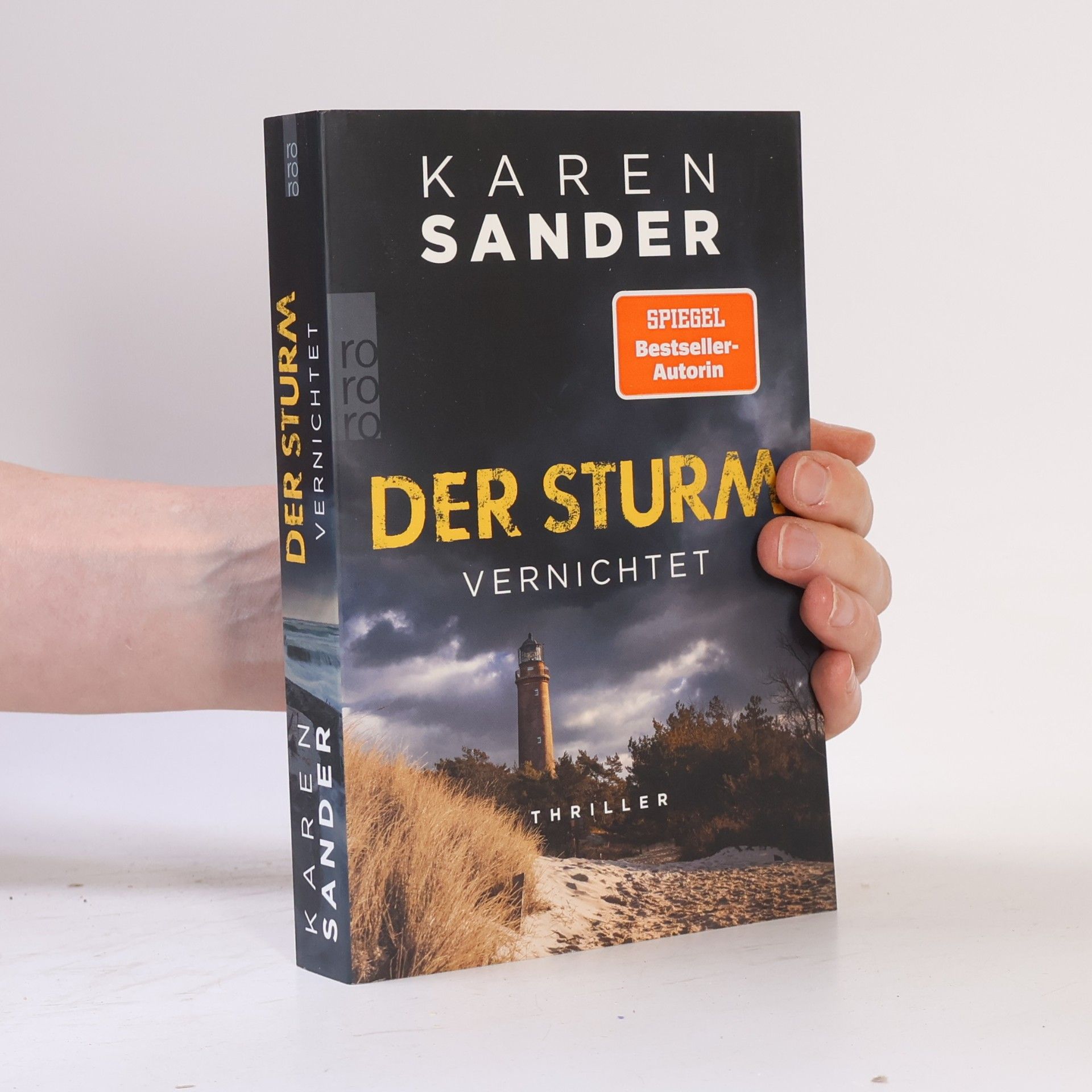 Sabine Martin Der Sturm. Vernichtet