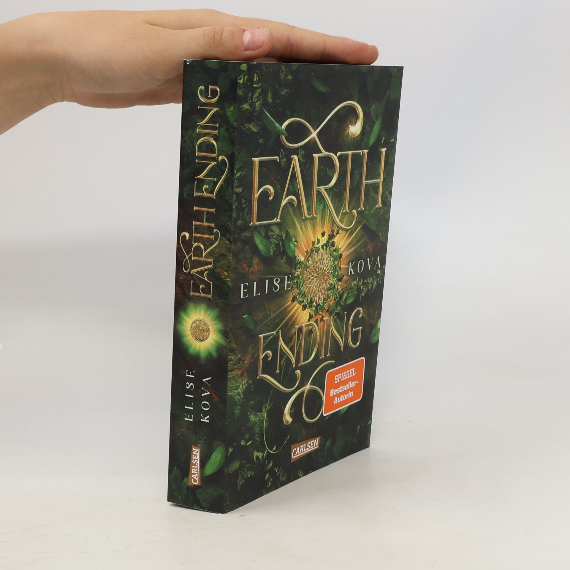 Earth Ending (Die Chroniken von Solaris 3)
