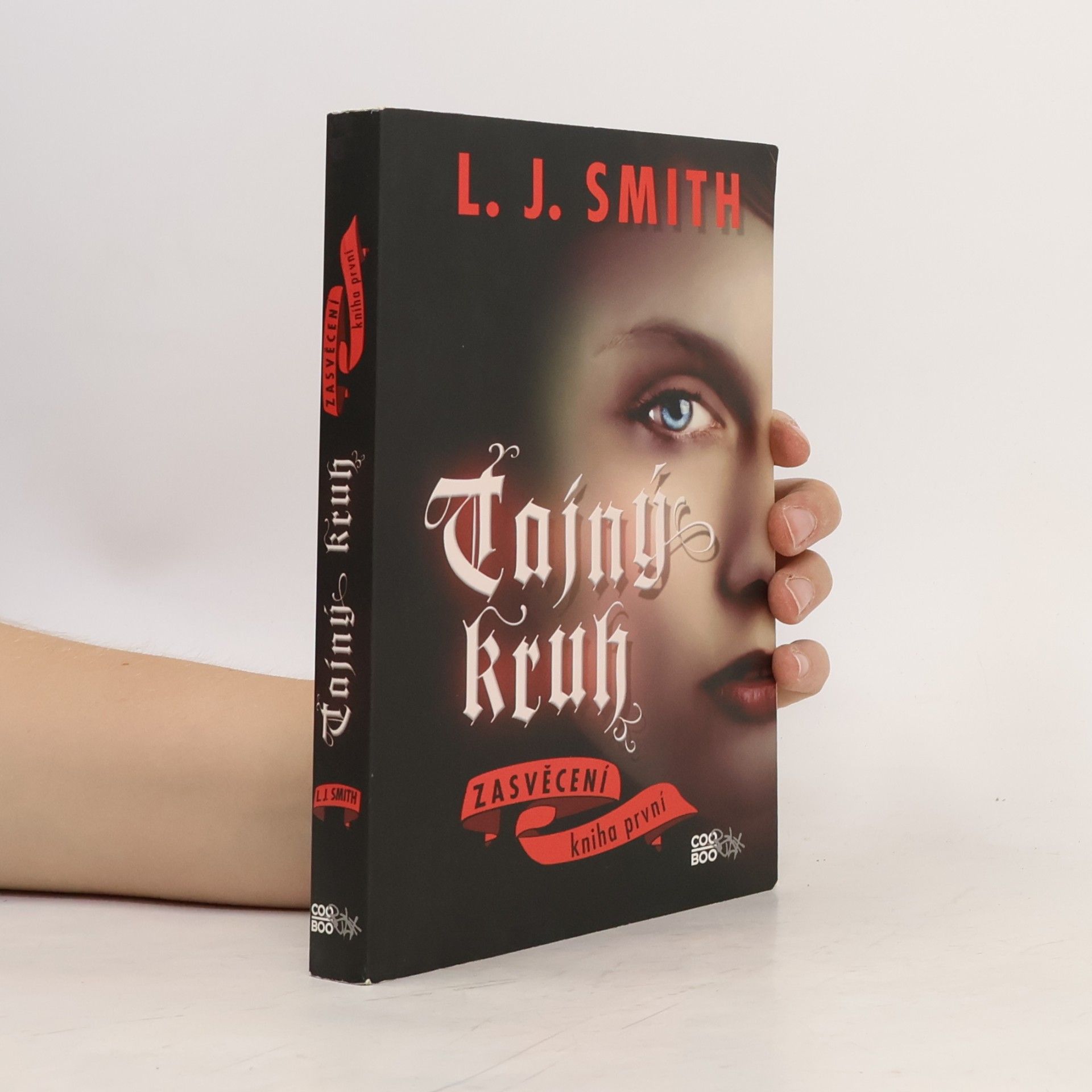 Lisa J. Smith Tajný kruh. Zasvěcení
