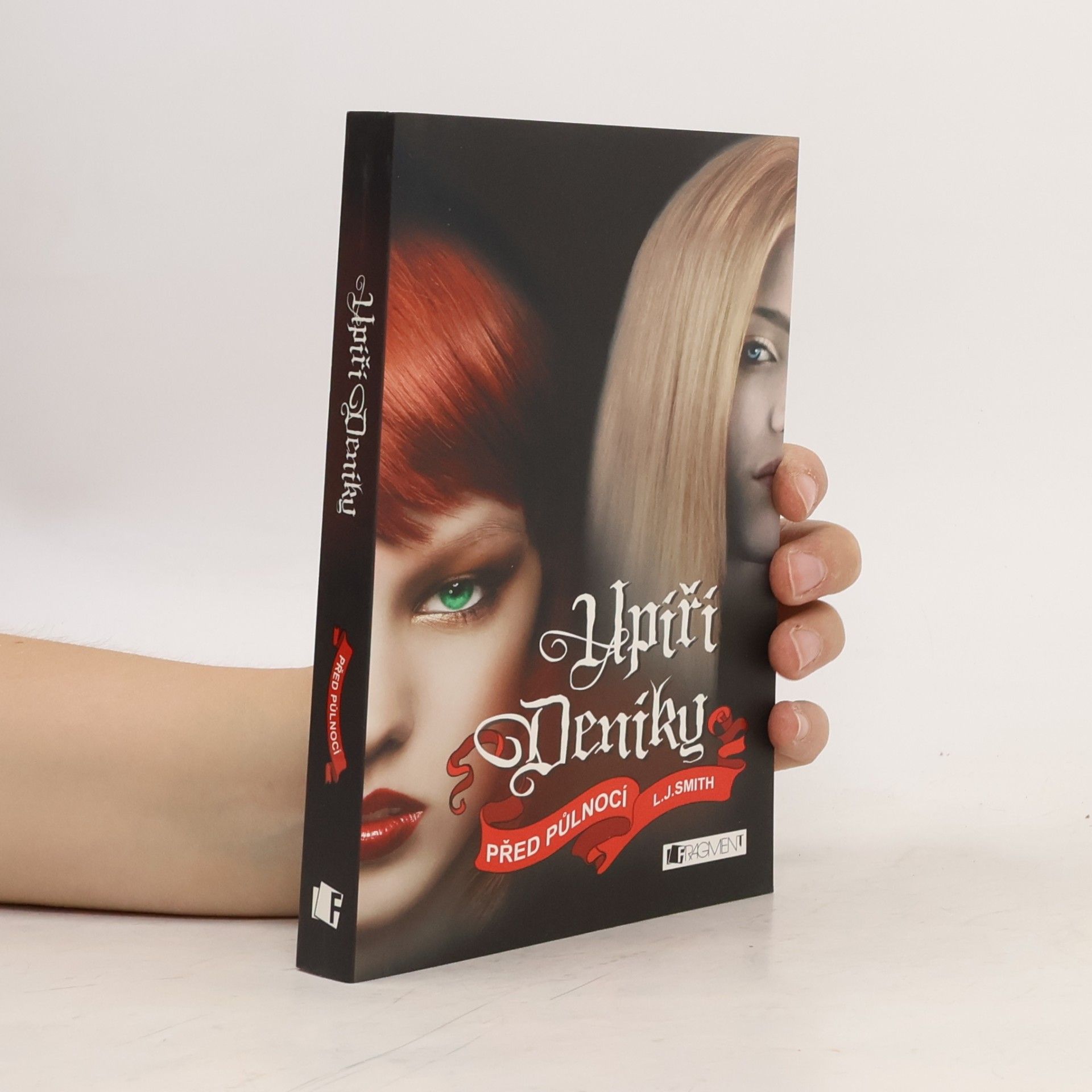 Lisa Jane Smith Upíří deníky. Před půlnocí