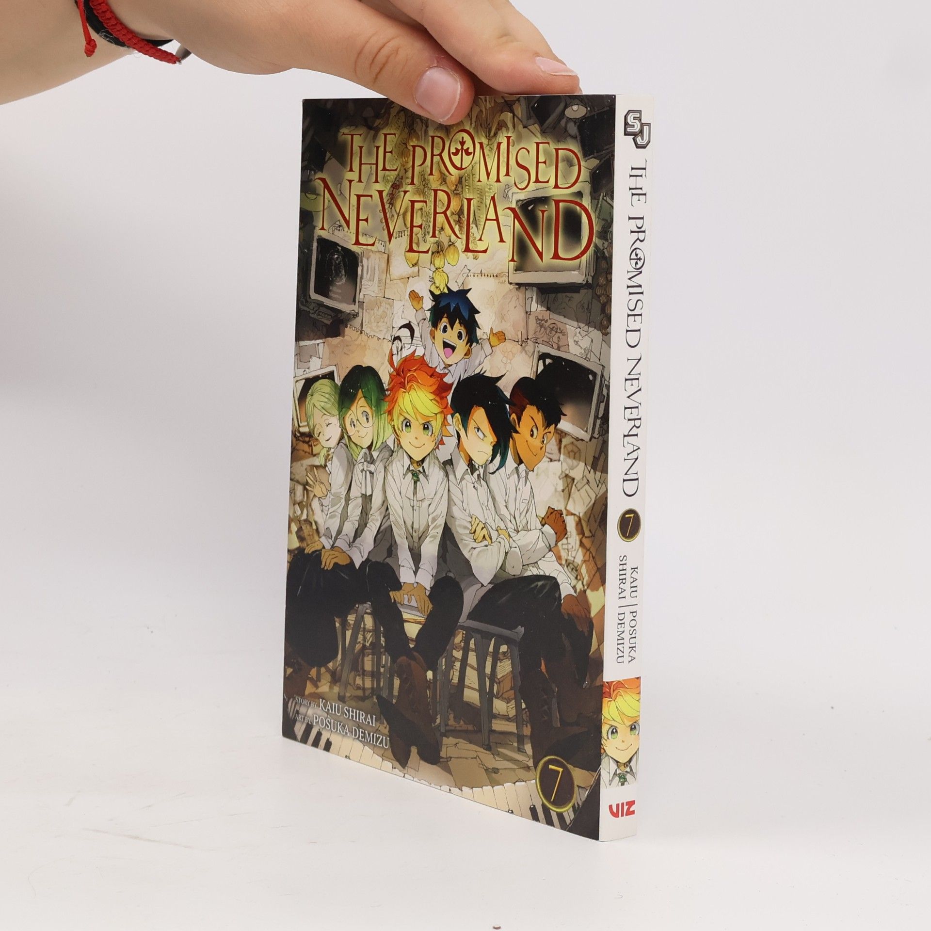Kaiu Shirai The Promised Neverland 7