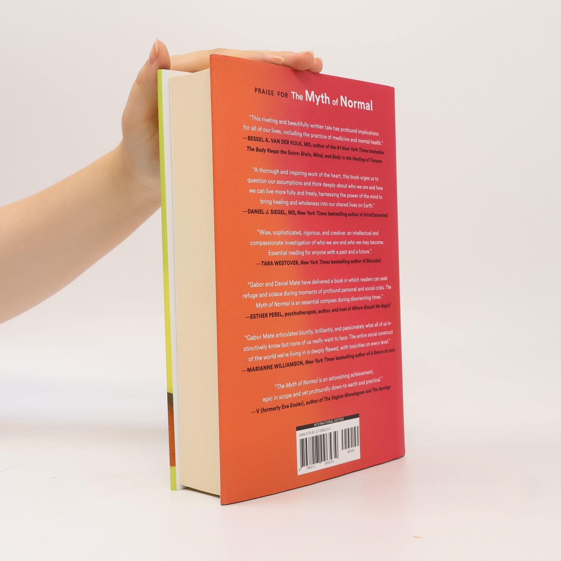 Gabor Maté The Myth of Normal: Trauma, Illness, and Healing in a Toxic Culture