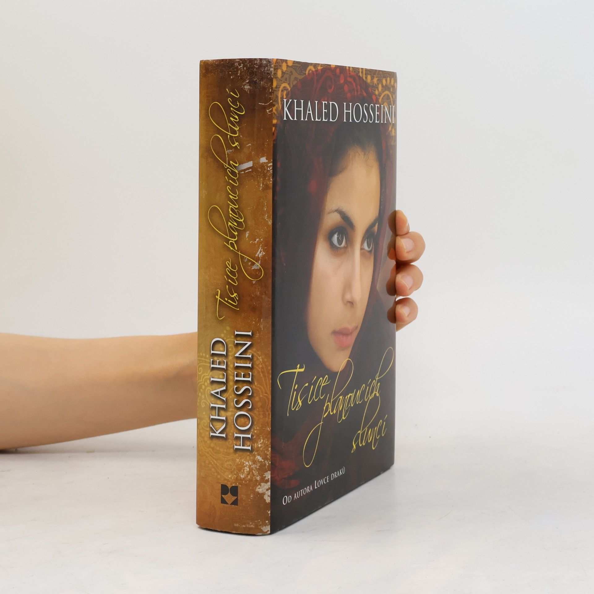 Khaled Hosseini Tisíce planoucích sluncí