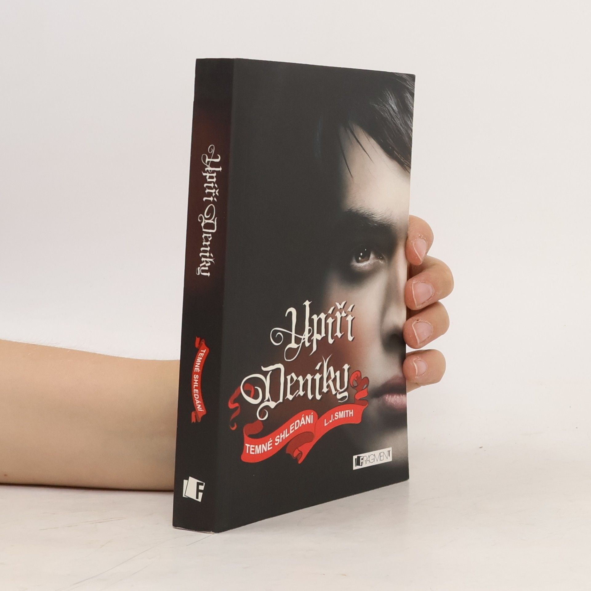 L. J. Smithová Upíří deníky. Temné shledání