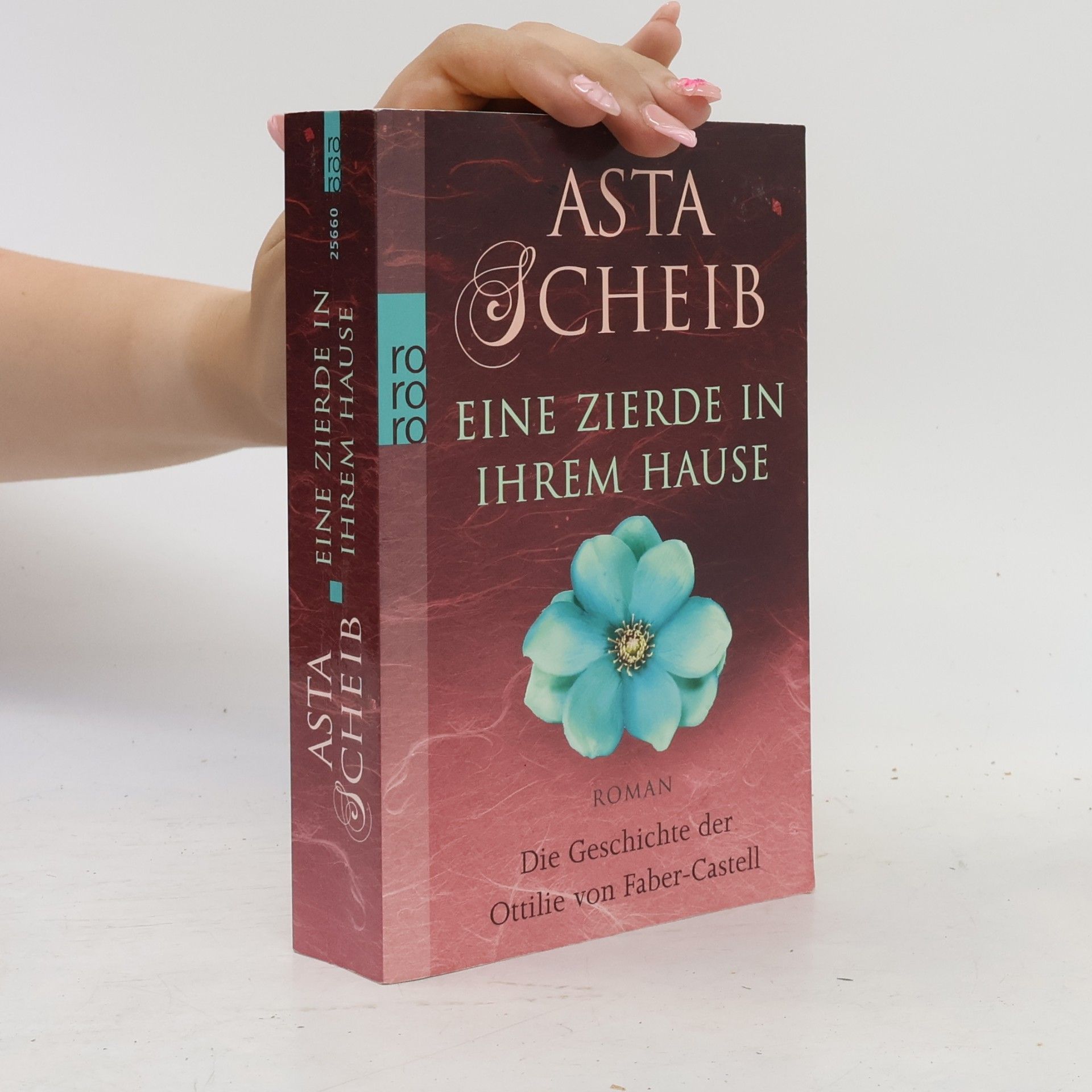 Asta Scheib Eine Zierde in ihrem Hause