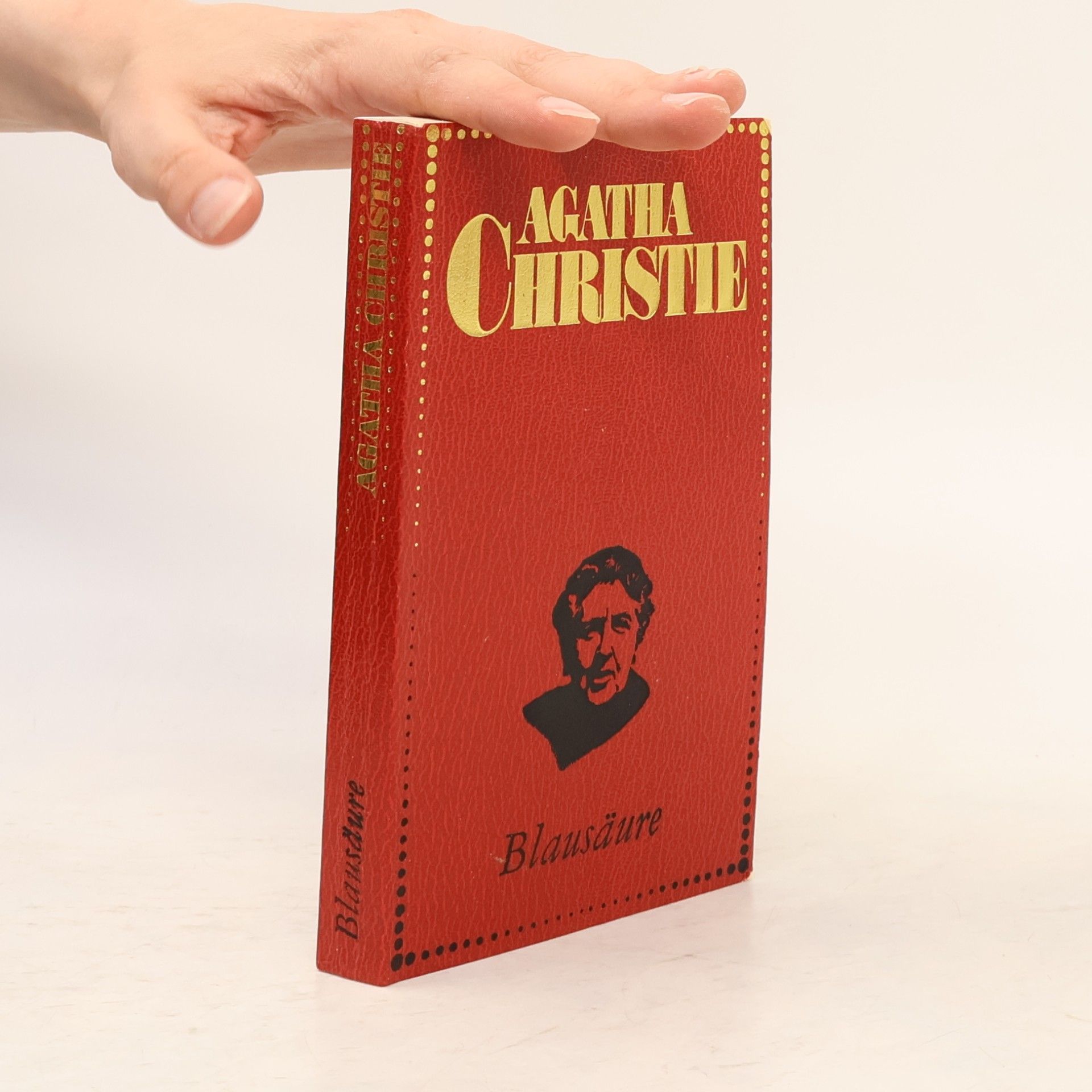 Agatha Christie Blausäure