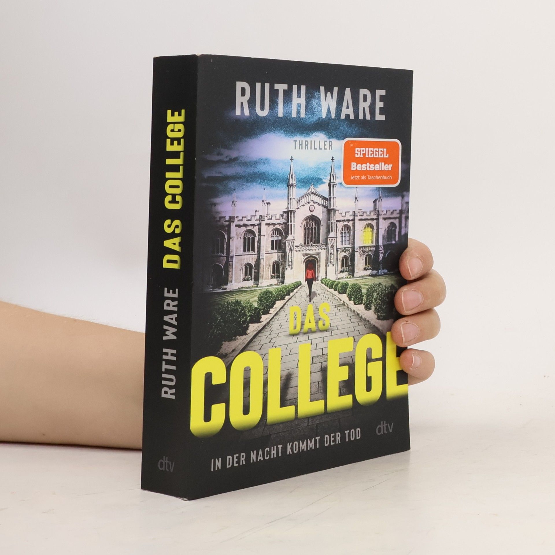 Ruth Ware Das College