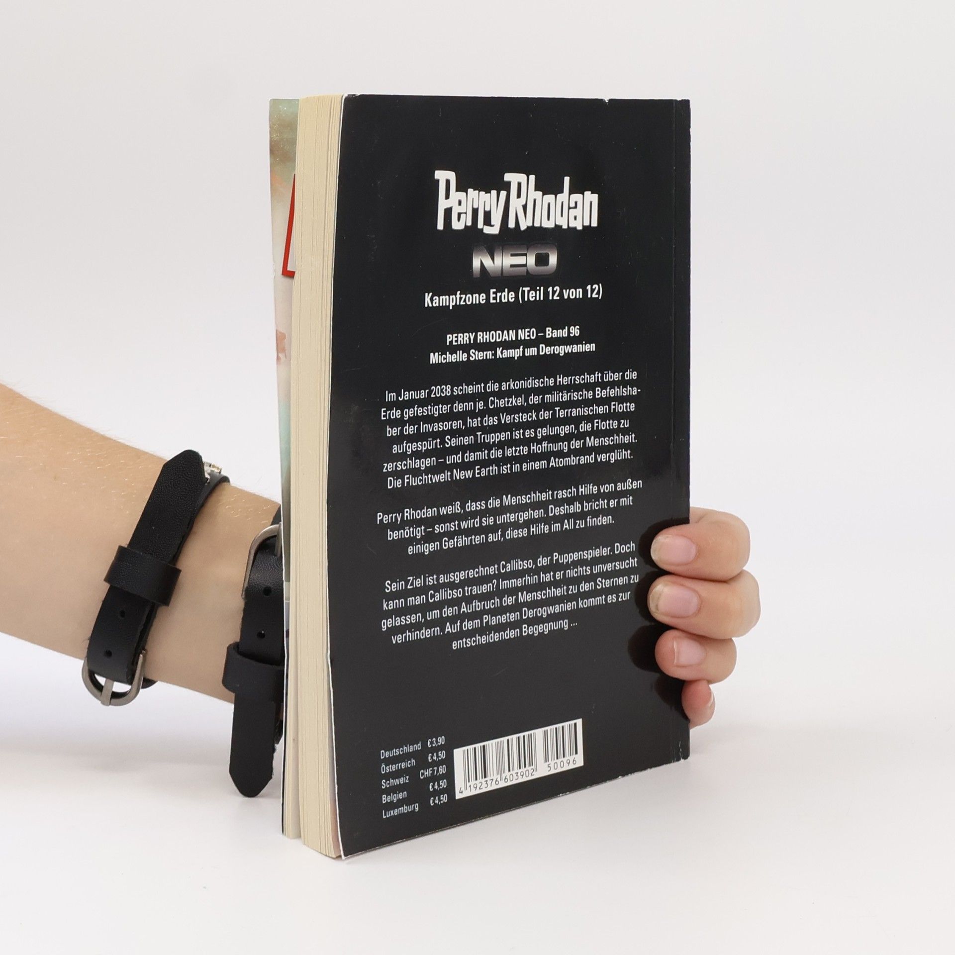 Michelle Stern Perry Rhodan Neo 96. Kampf um Derogwanien