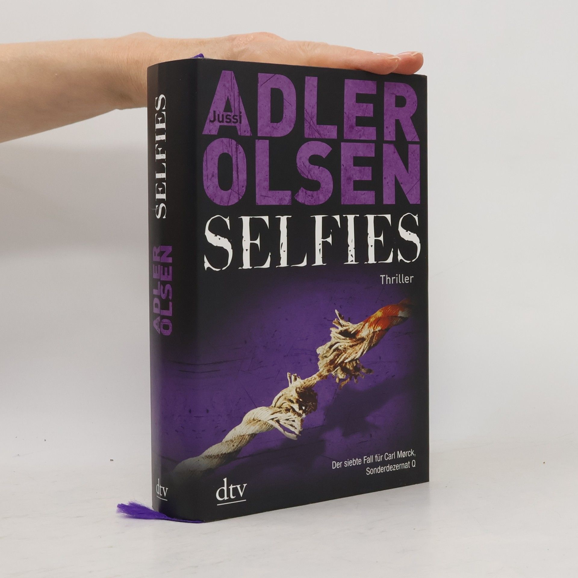 Jussi Adler Olsen Selfies