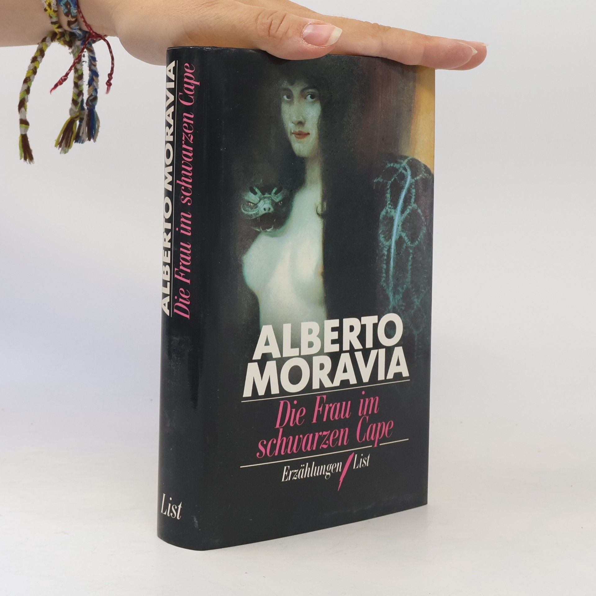 Alberto Moravia Die Frau im schwarzen Cape