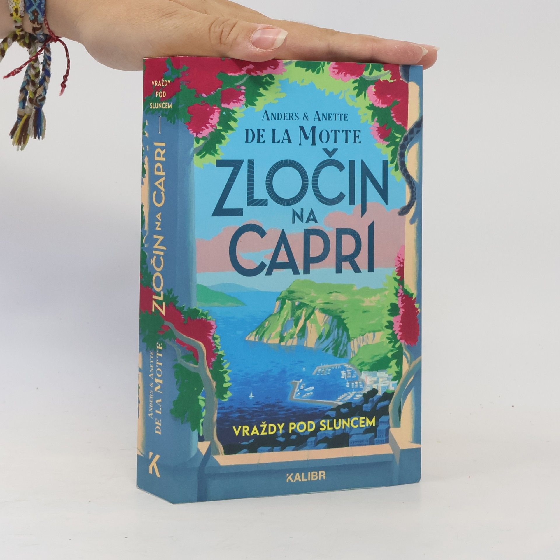 Anette De la Motte Vraždy pod sluncem 1: Zločin na Capri