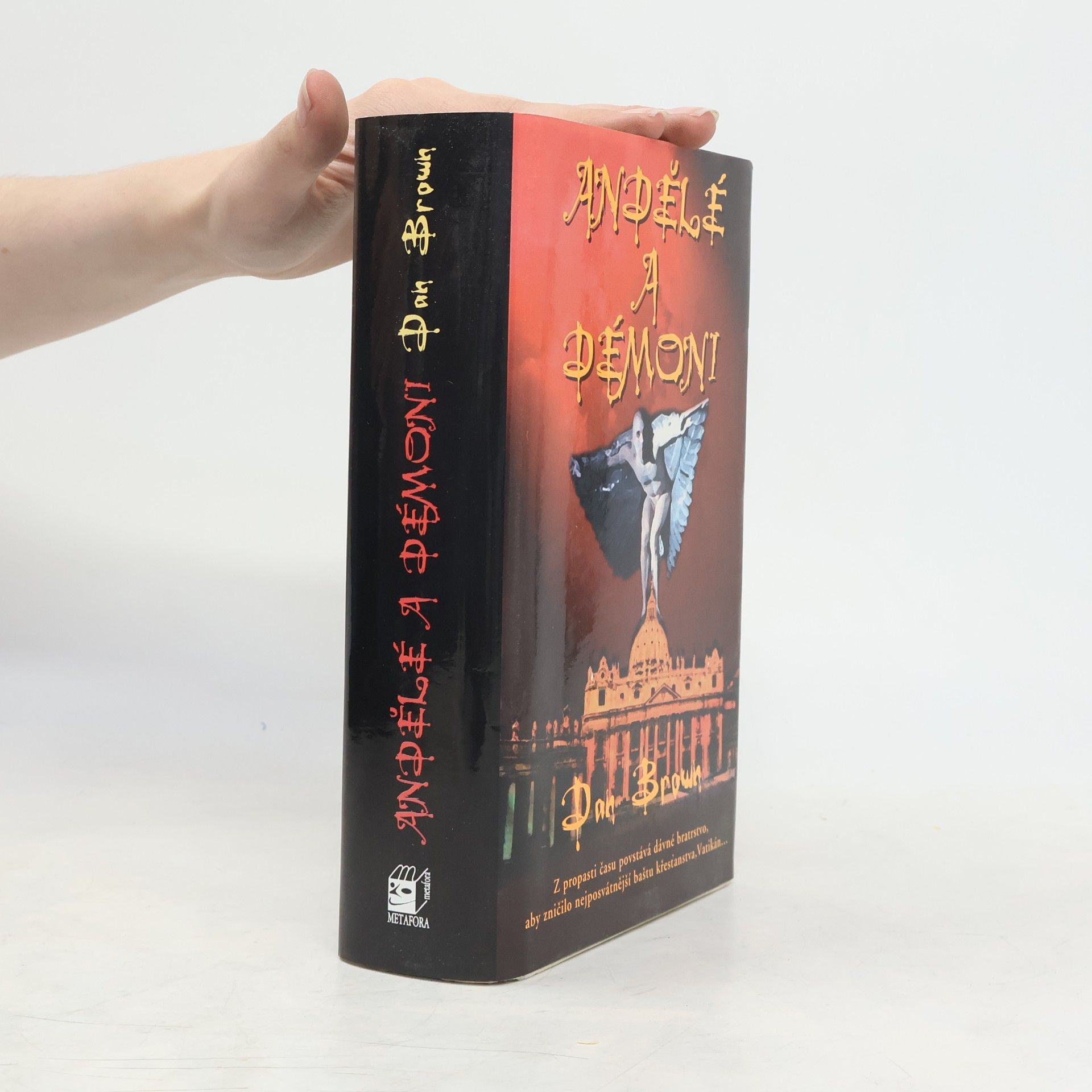 Dan Brown Andělé a démoni