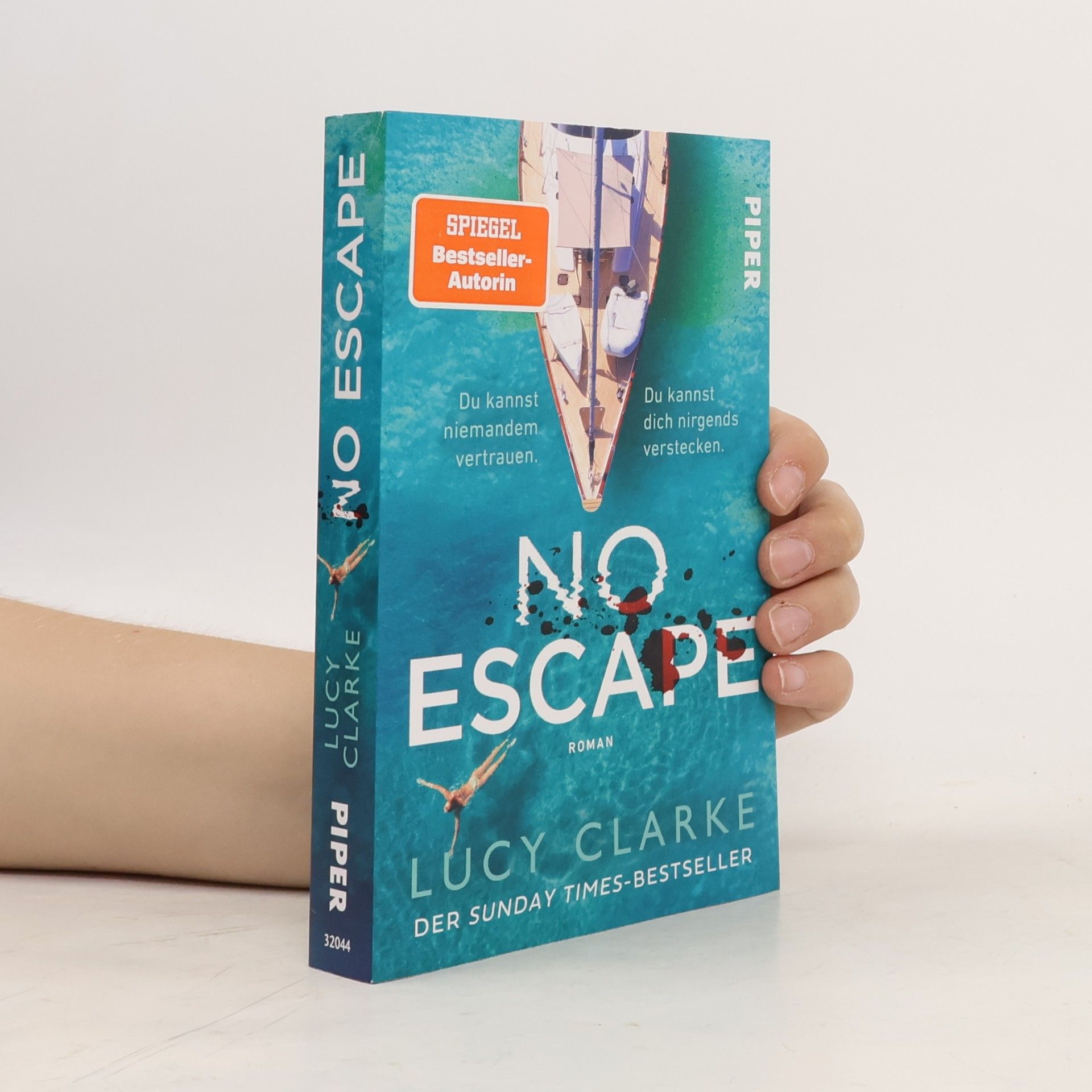 Lucy Clarke No Escape