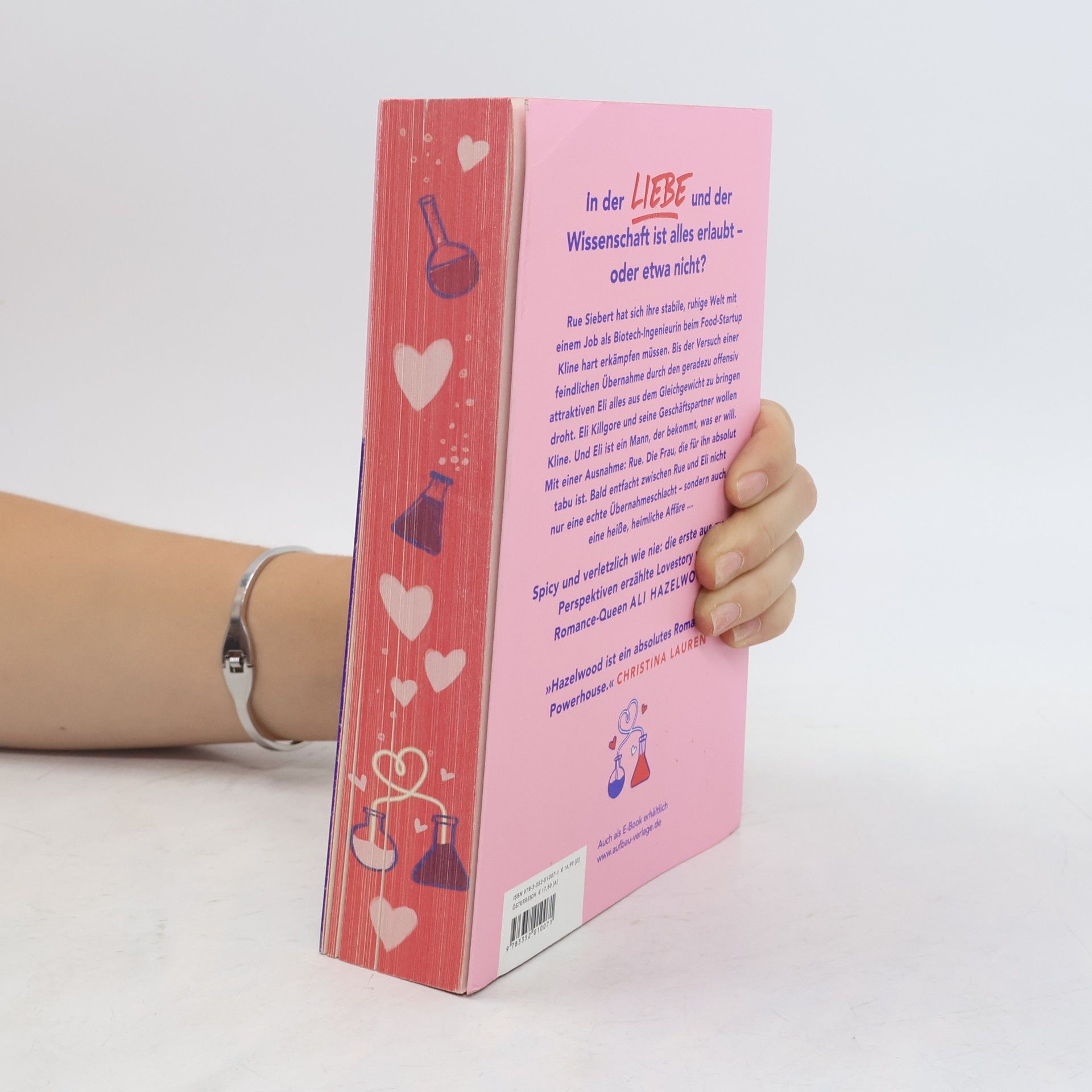 Ali Hazelwood Not in Love - Die trügerische Abwesenheit von Liebe