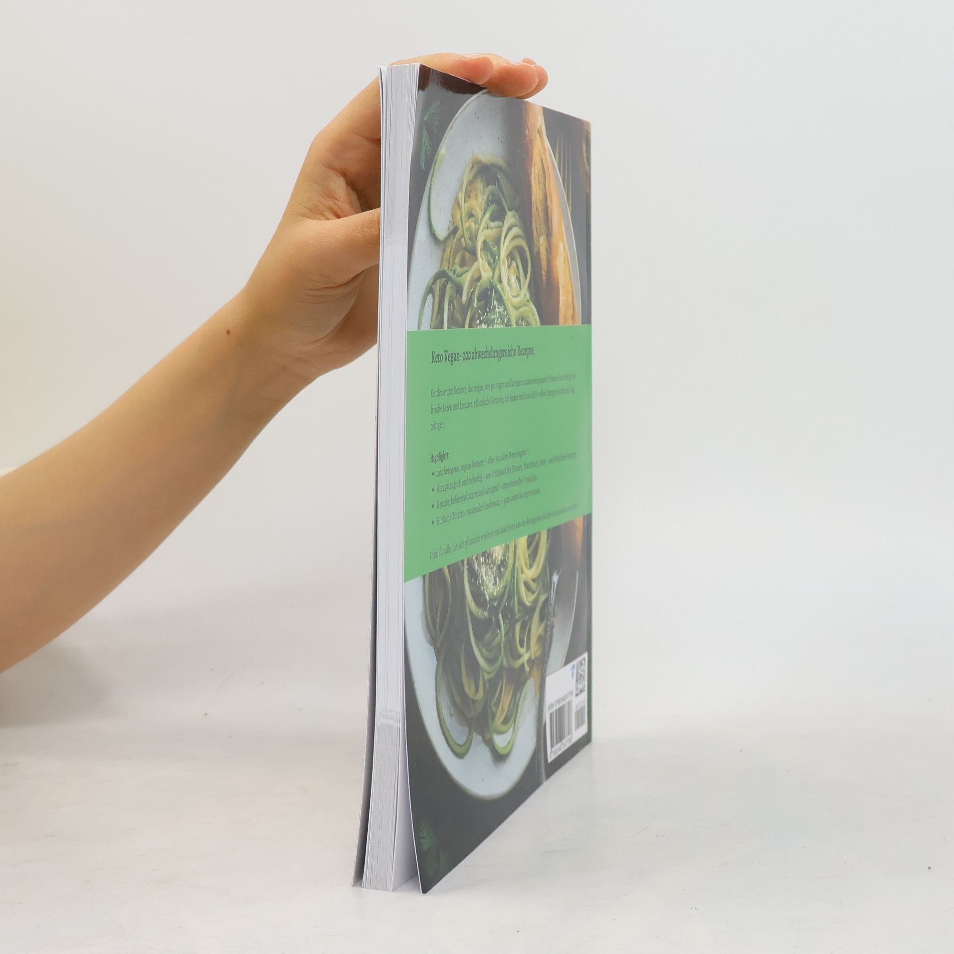 Vanessa Wandel Keto Vegan: 200 perfekte vegane, ketogene Rezepte. Von Frühstück bis Desserts und Brotrezepten.