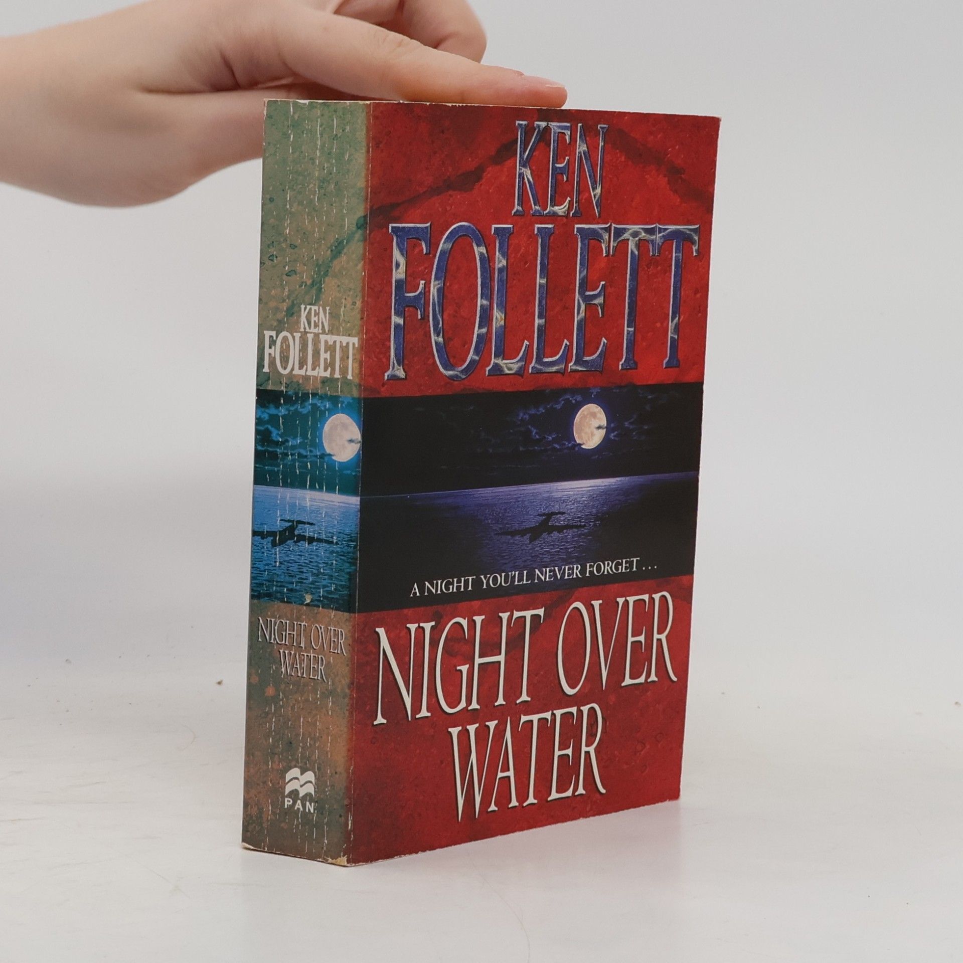 Ken Follett Night over water