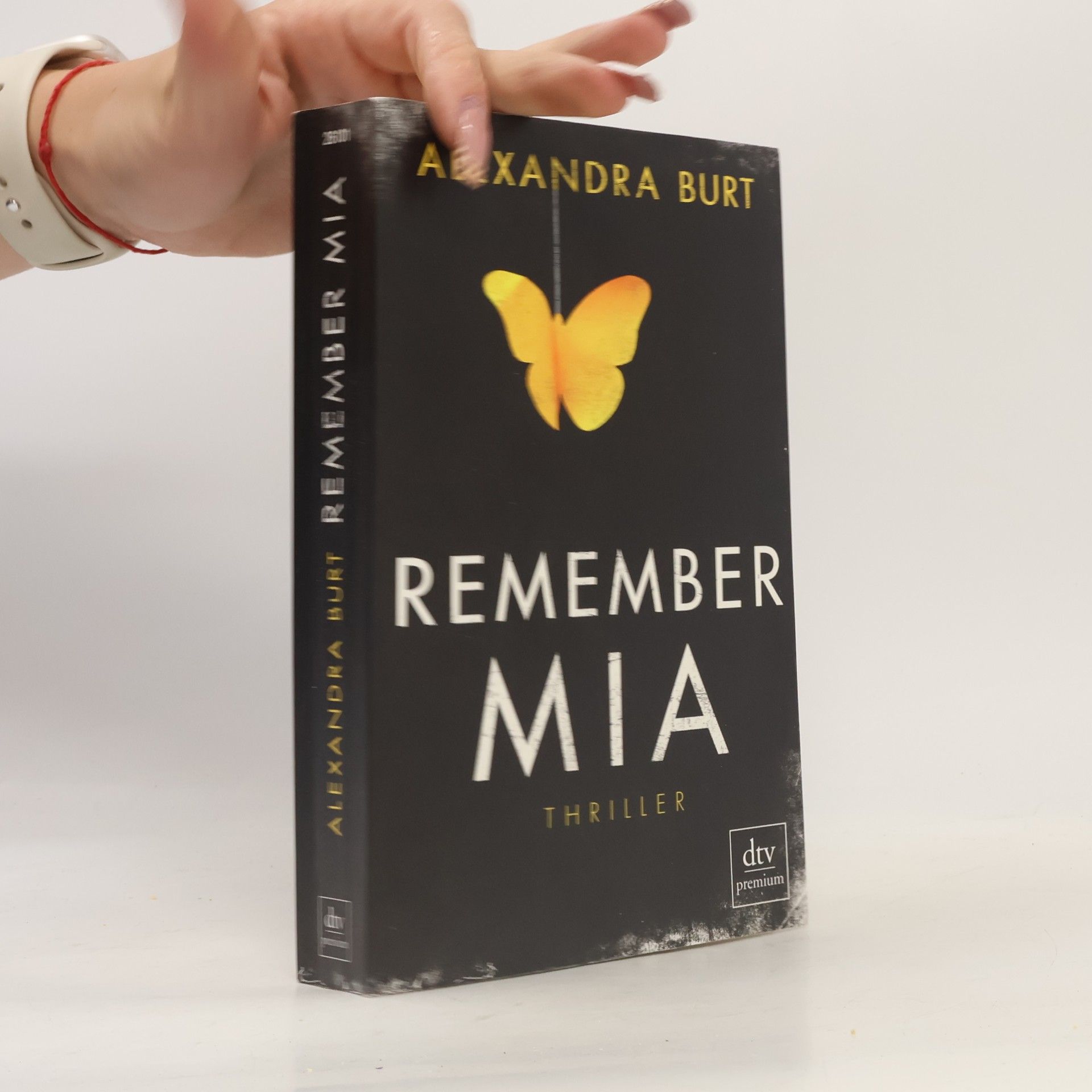 Alexandra Burt Remember Mia