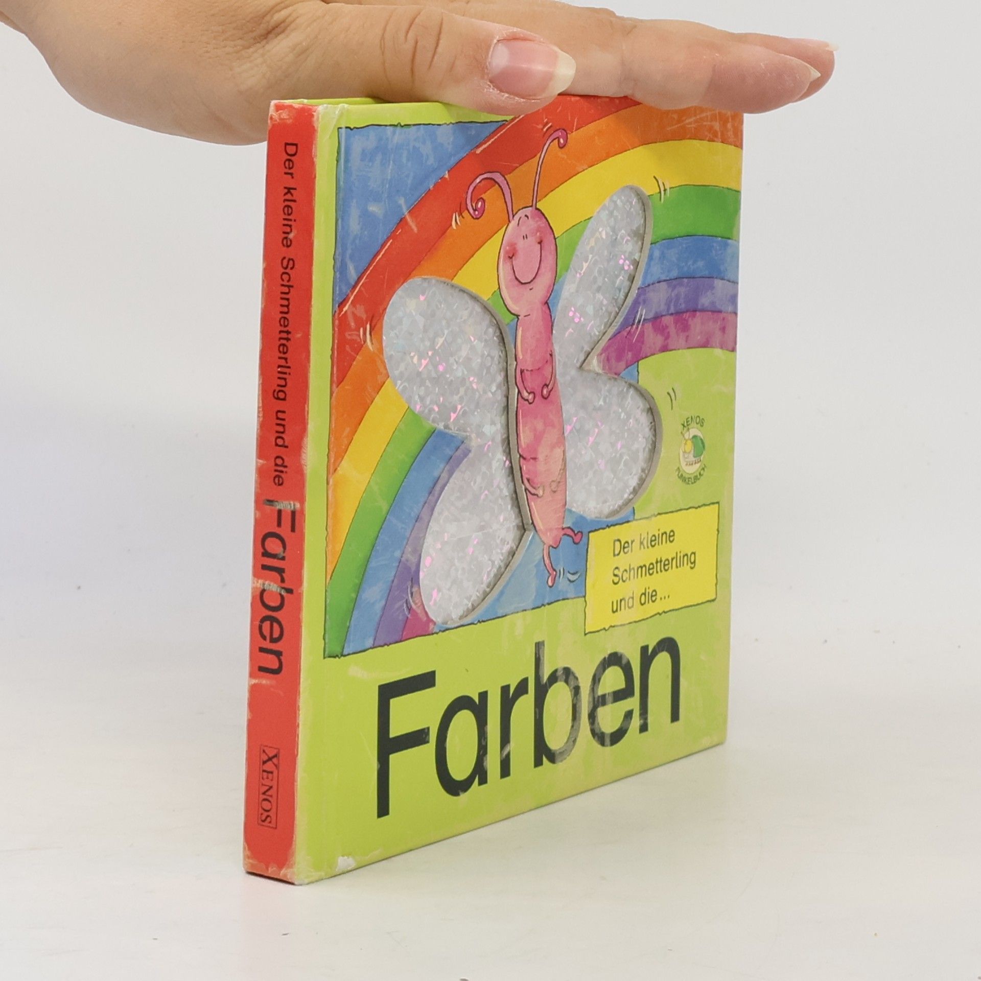 Der kleine Schmetterling und die Farben