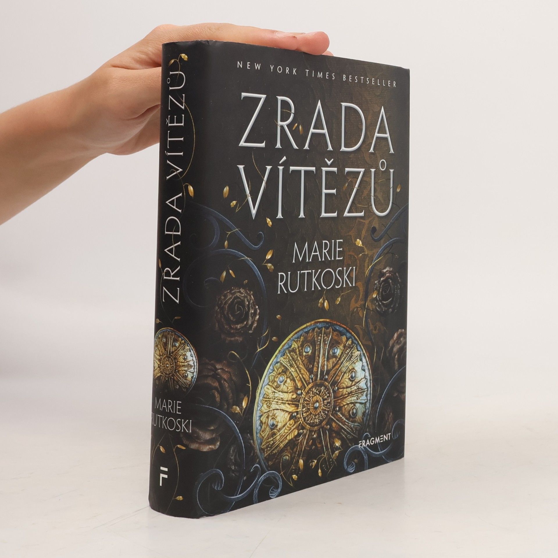 Marie Rutkoski Zrada vítězů