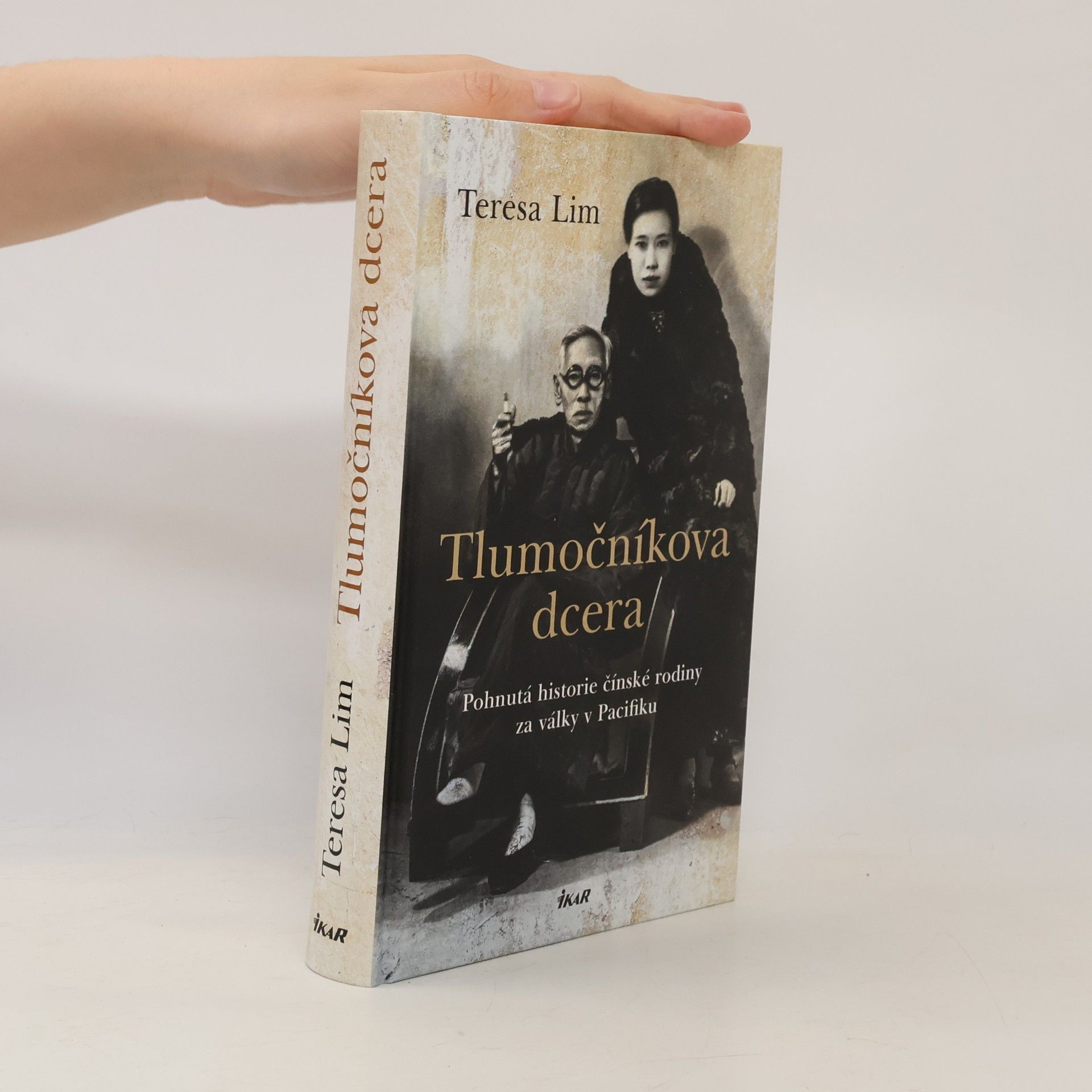 Tlumočníkova dcera: Pohnutá historie čínské rodiny za války v Pacifiku