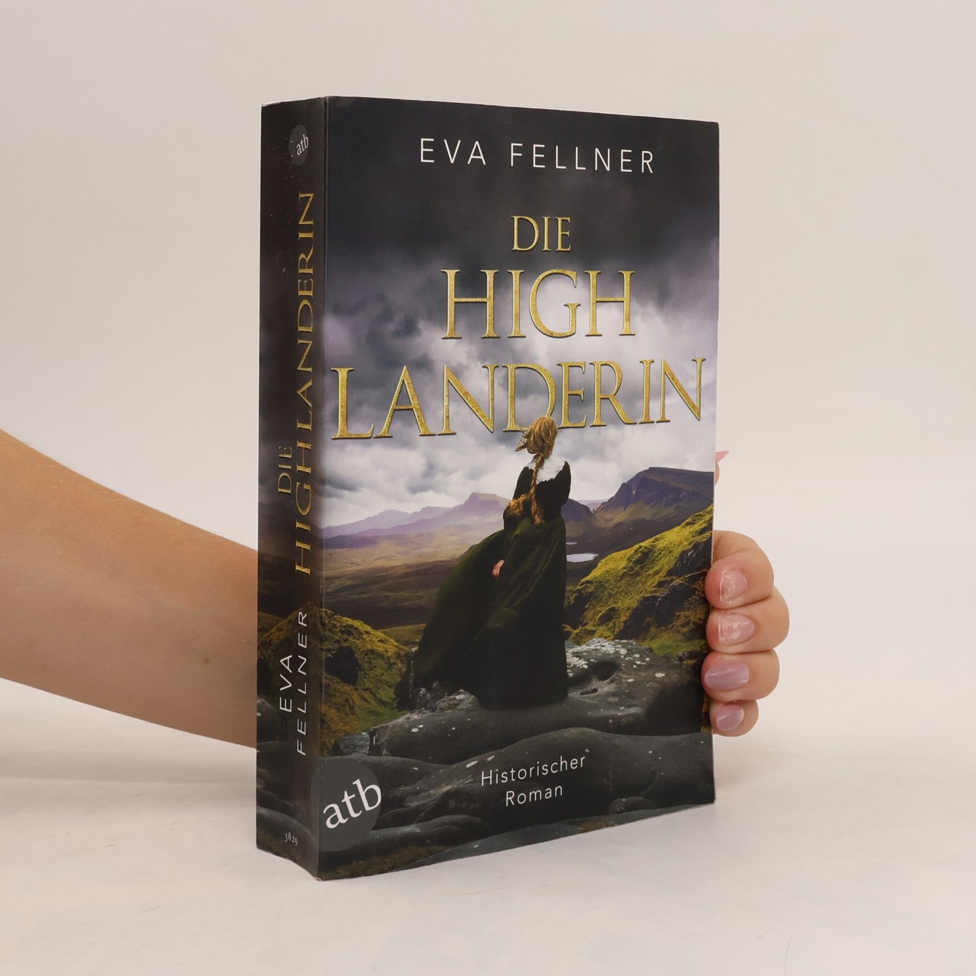 Eva Fellner Die Highlanderin