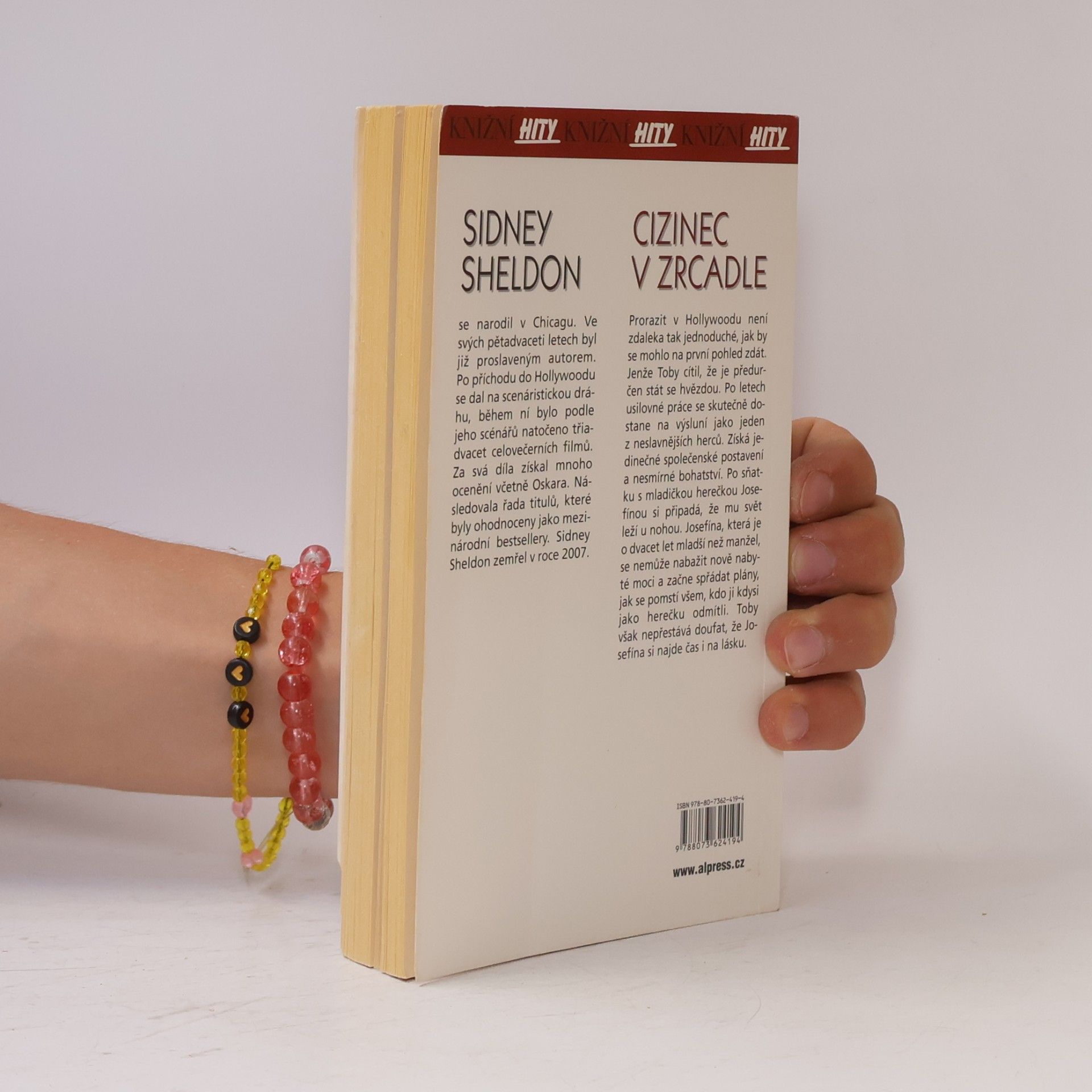 Sidney Sheldon Cizinec v zrcadle