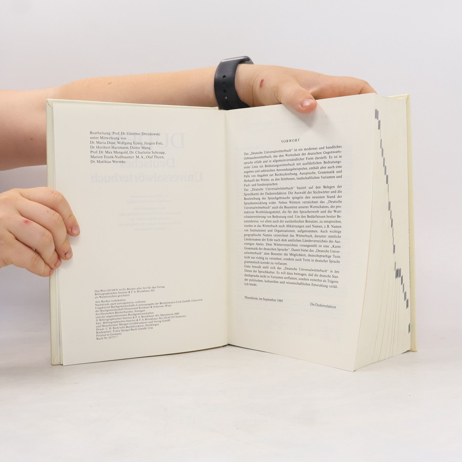 Various authors Duden Deutsches Universal Worterbuch A-Z