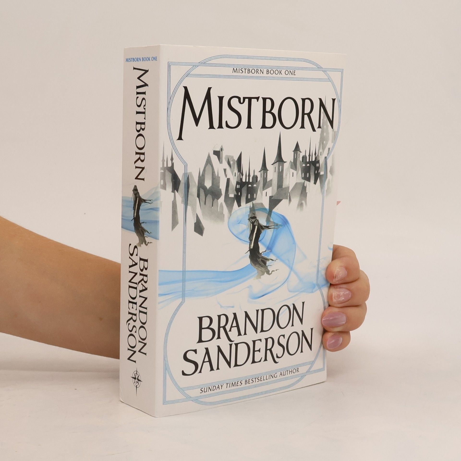 Brandon Sanderson The final empire : Mistborn book one