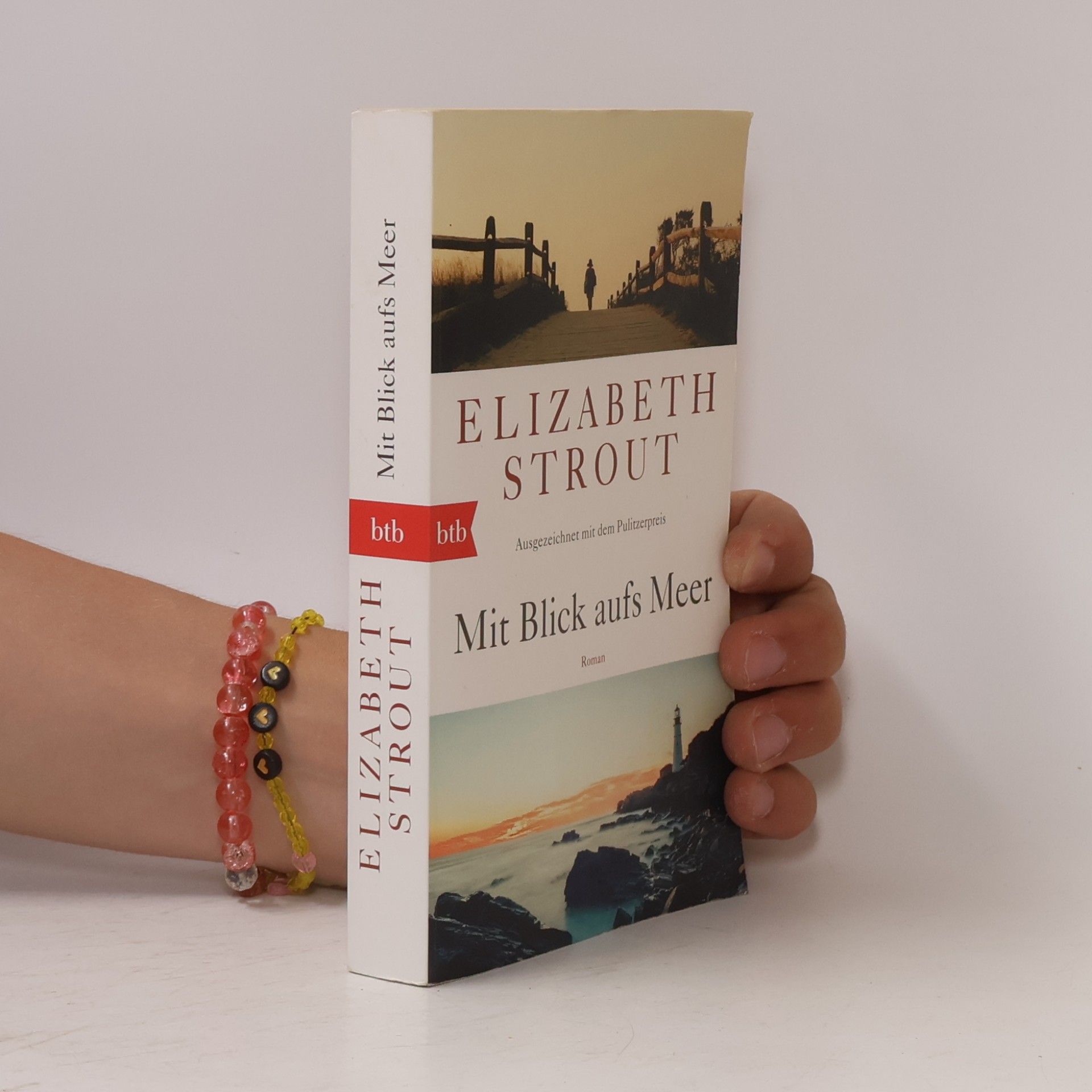 Elizabeth Strout Mit Blick aufs Meer