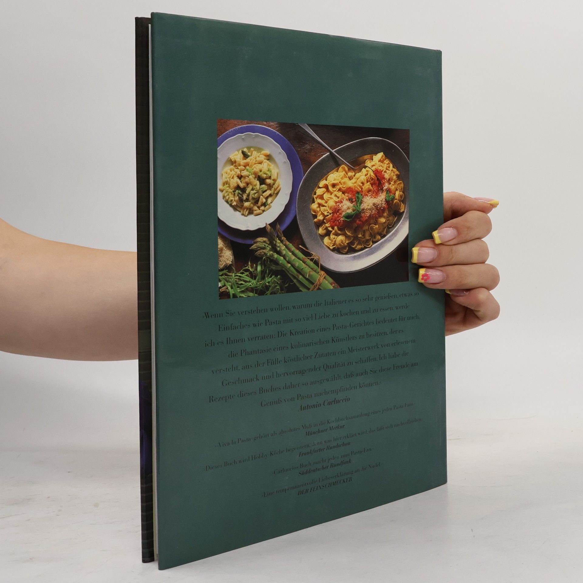 Antonio Carluccio Viva la Pasta