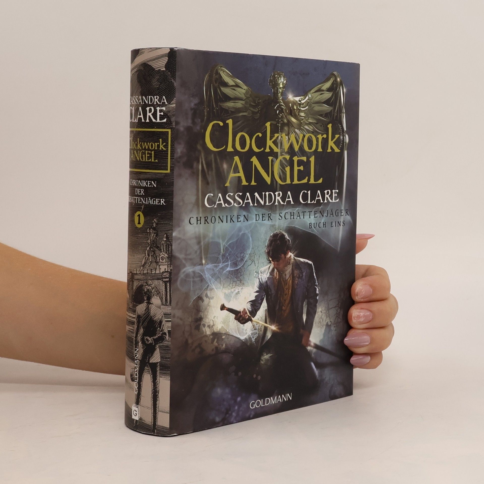 Cassandra Clare Clockwork angel