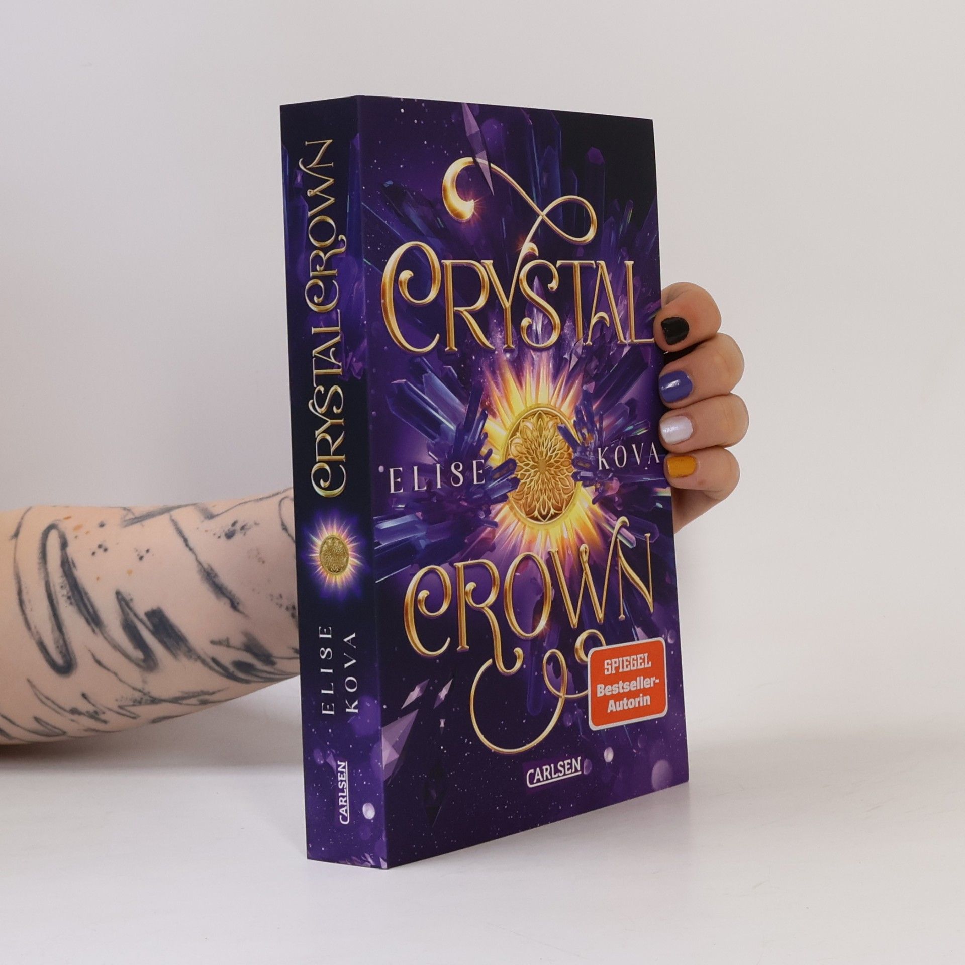 Elise Kova Crystal Crown / Die Chroniken von Solaris Bd.5