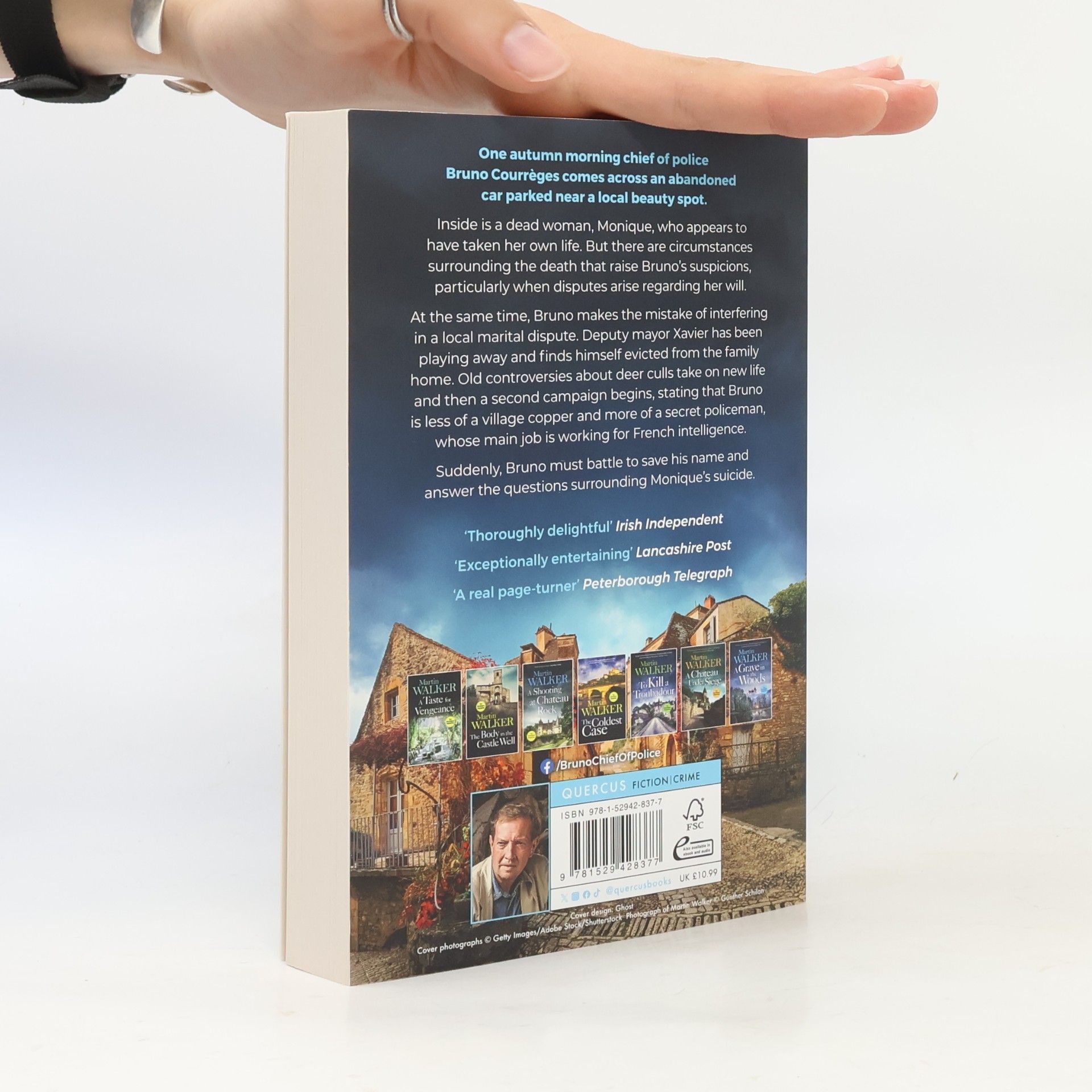 Martin Walker The Dordogne Mysteries: An Enemy in the Village