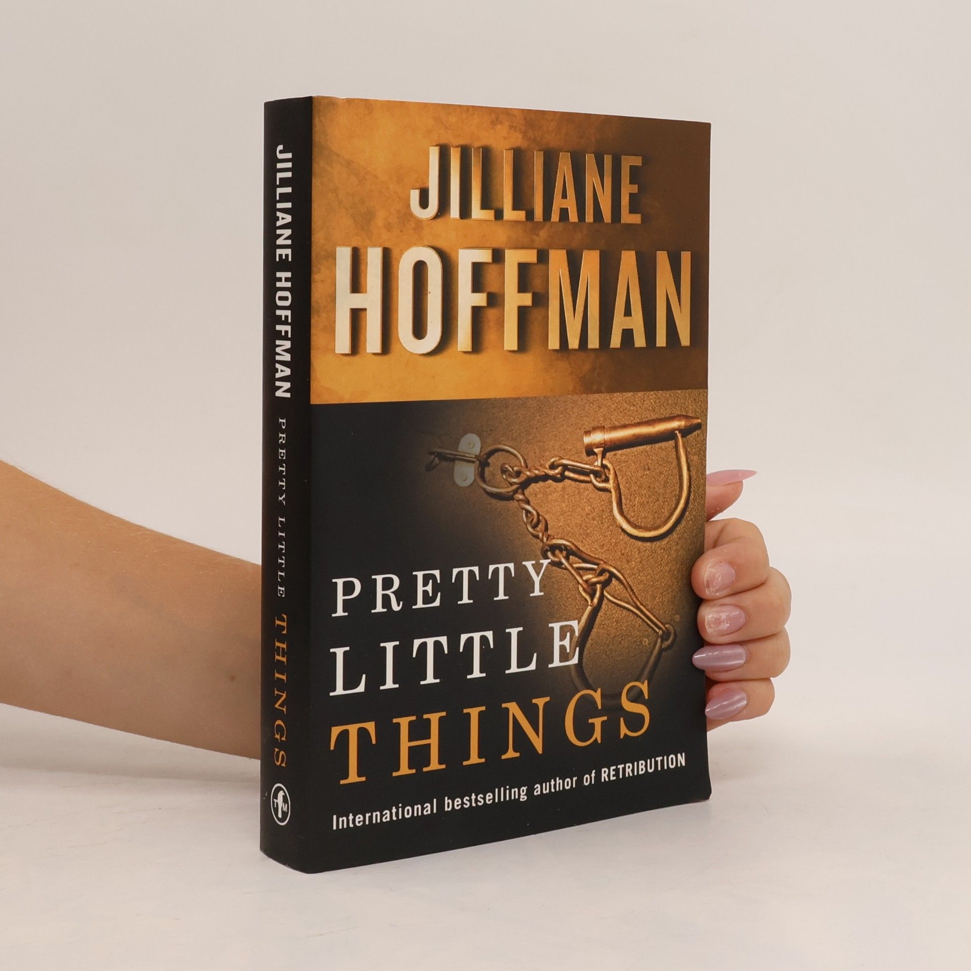 Jilliane Hoffman Pretty Little Things