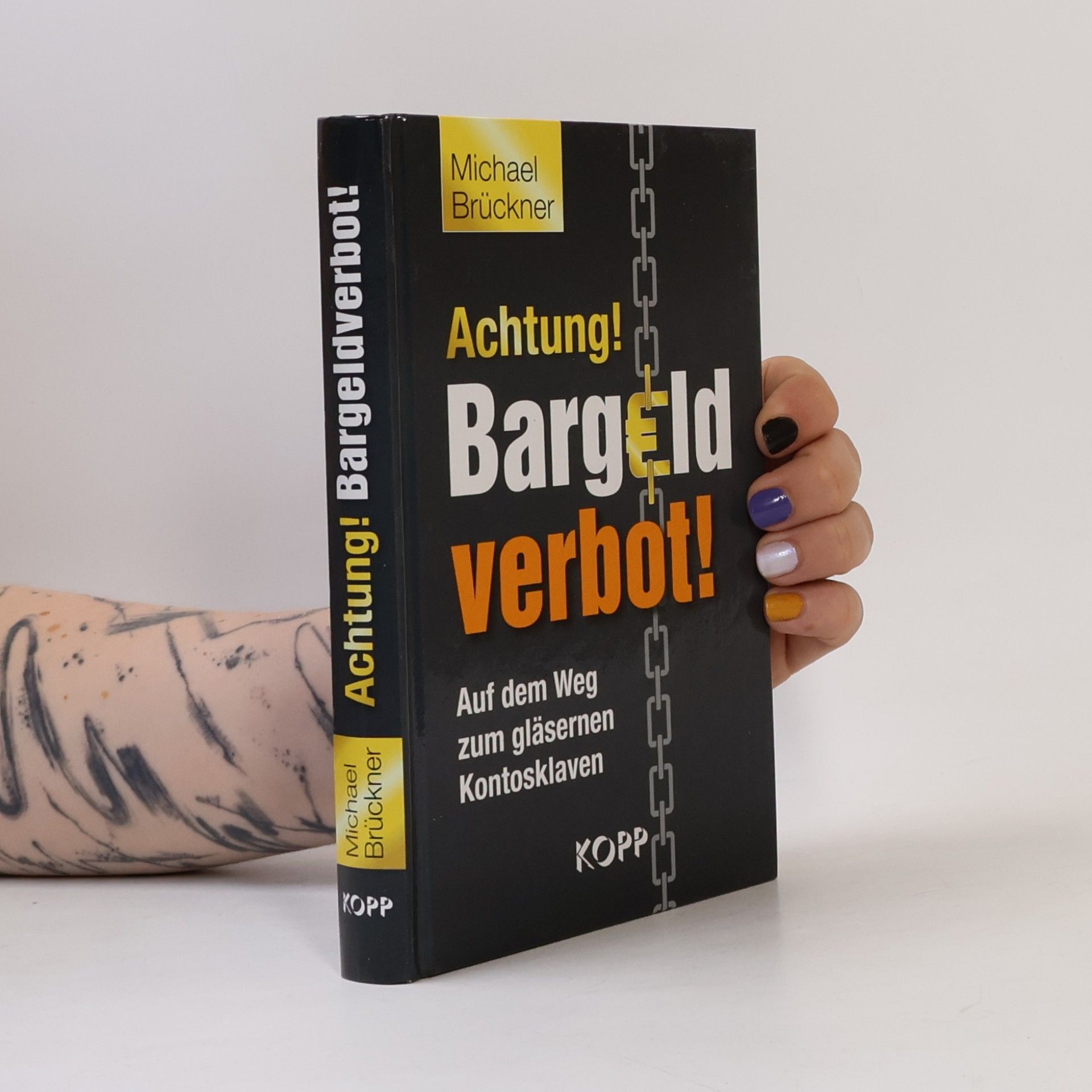 Achtung! Bargeld verbot!