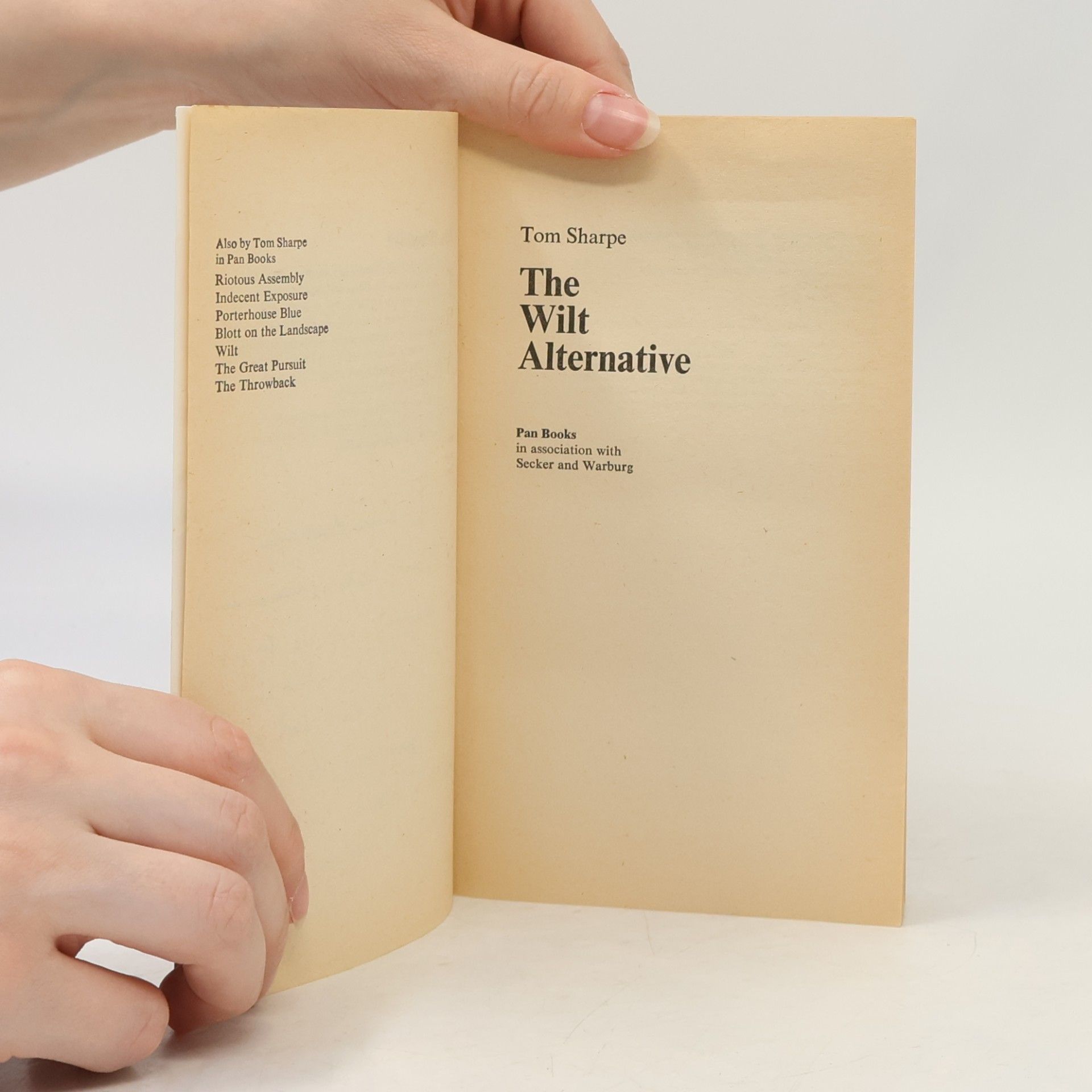 Tom Sharpe The Wilt Alternative