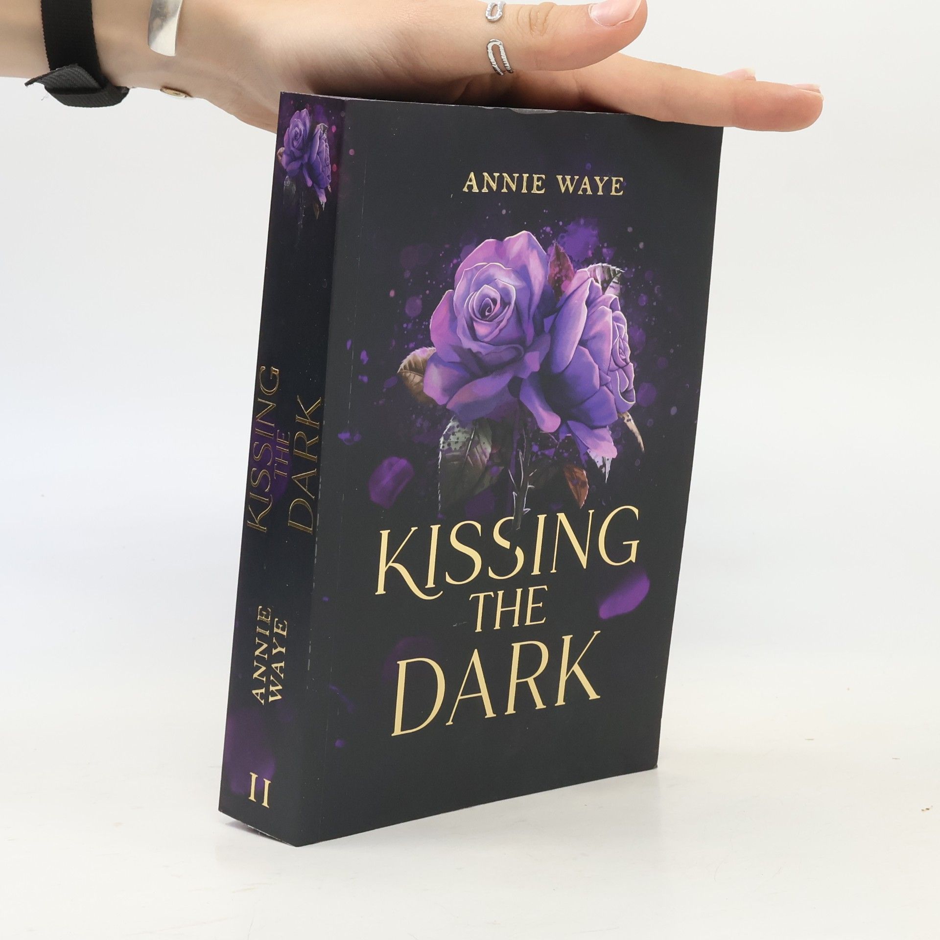 Annie Waye Kissing the Dark