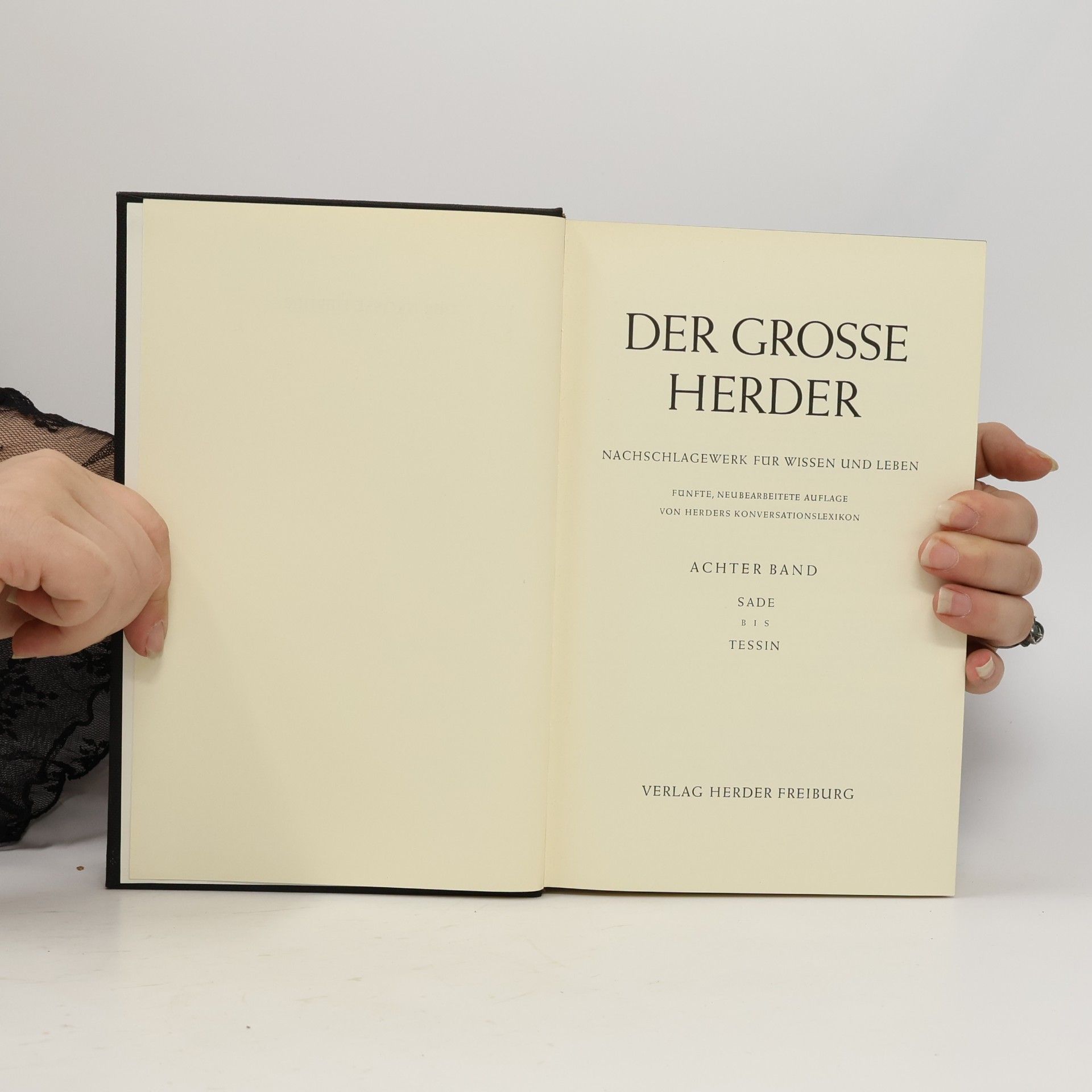 Kolektiv autorů Der grosse Herder. Band 8