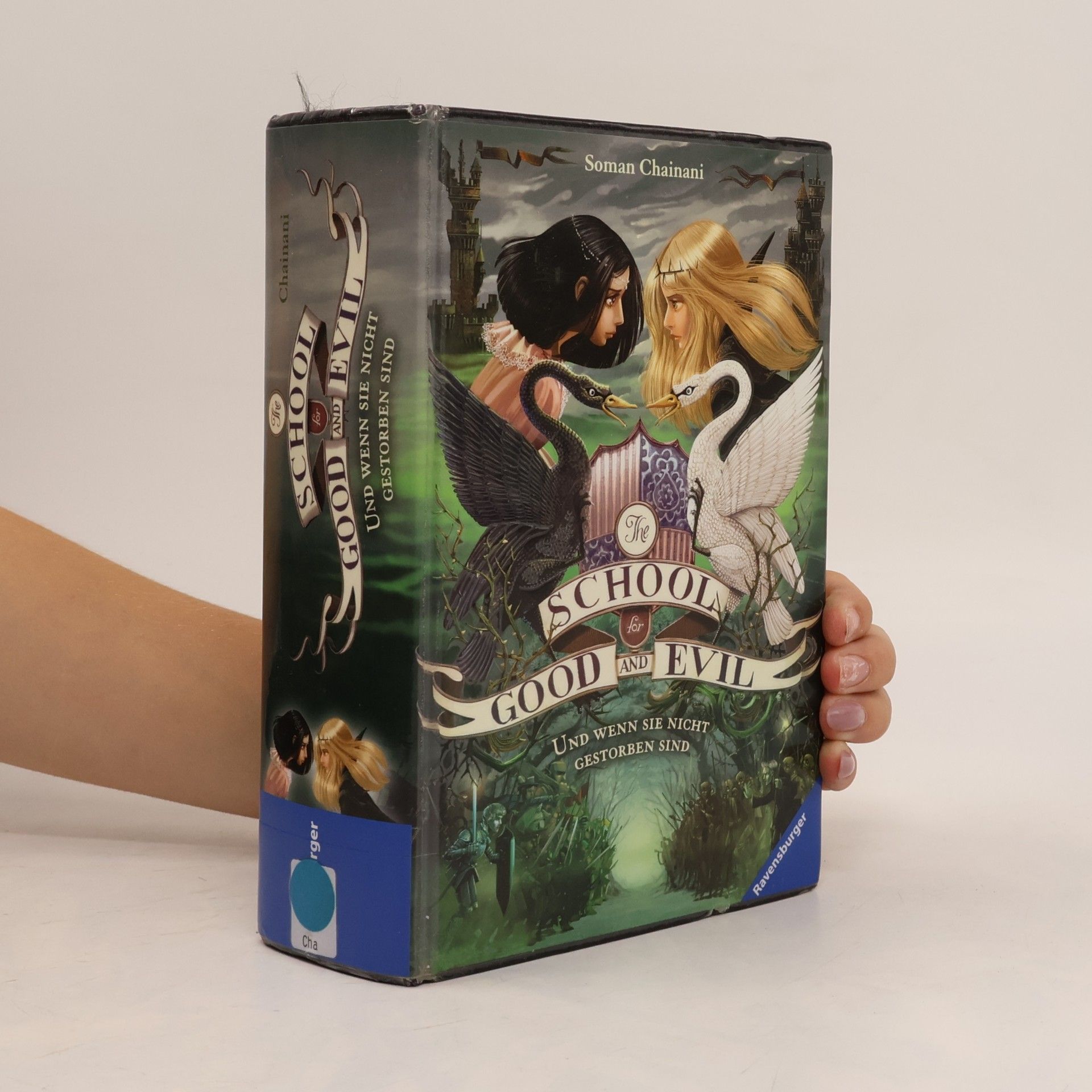 Soman Chainani The School for Good and Evil 3
