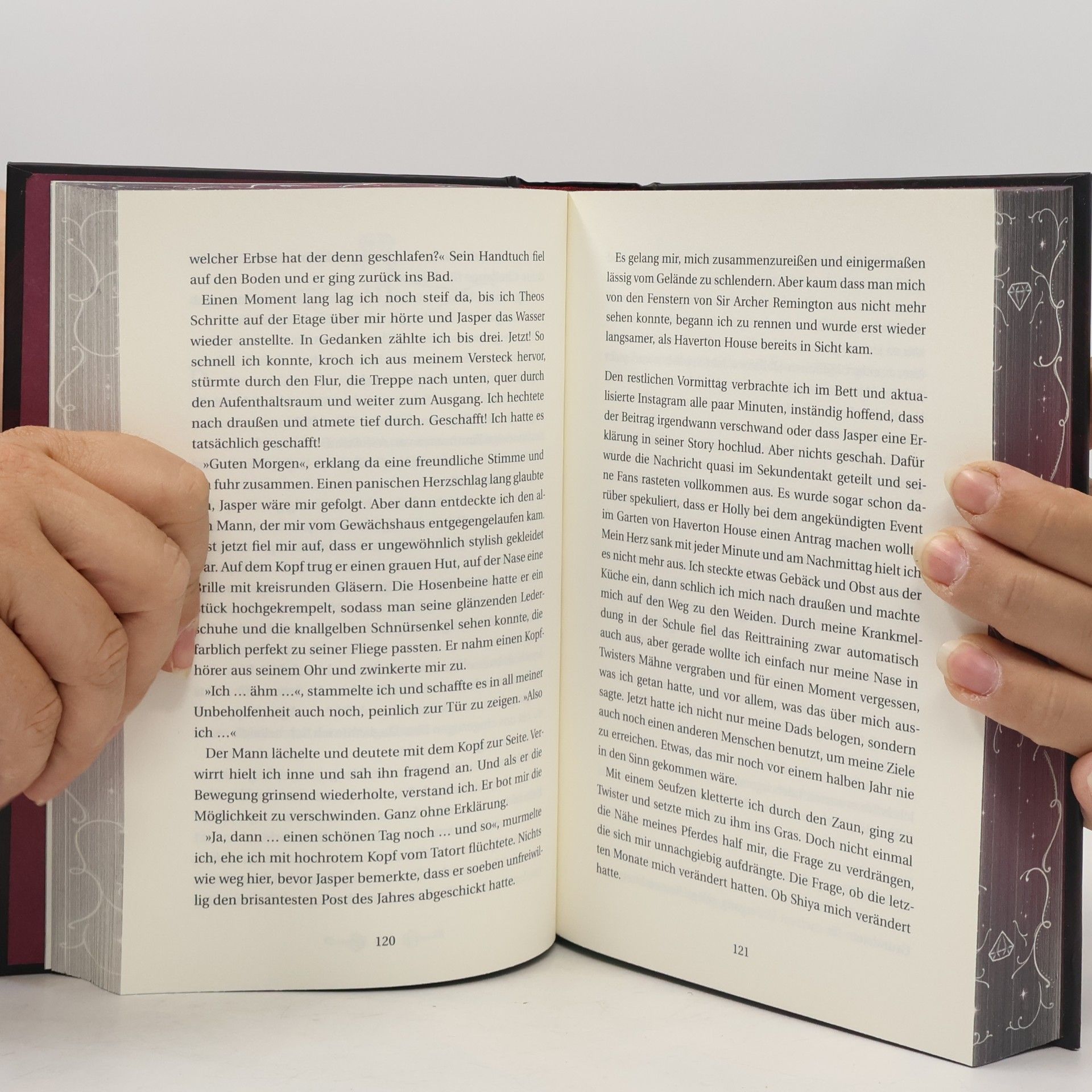 Jana Hoch The Ruby Circle (1). All unsere Geheimnisse