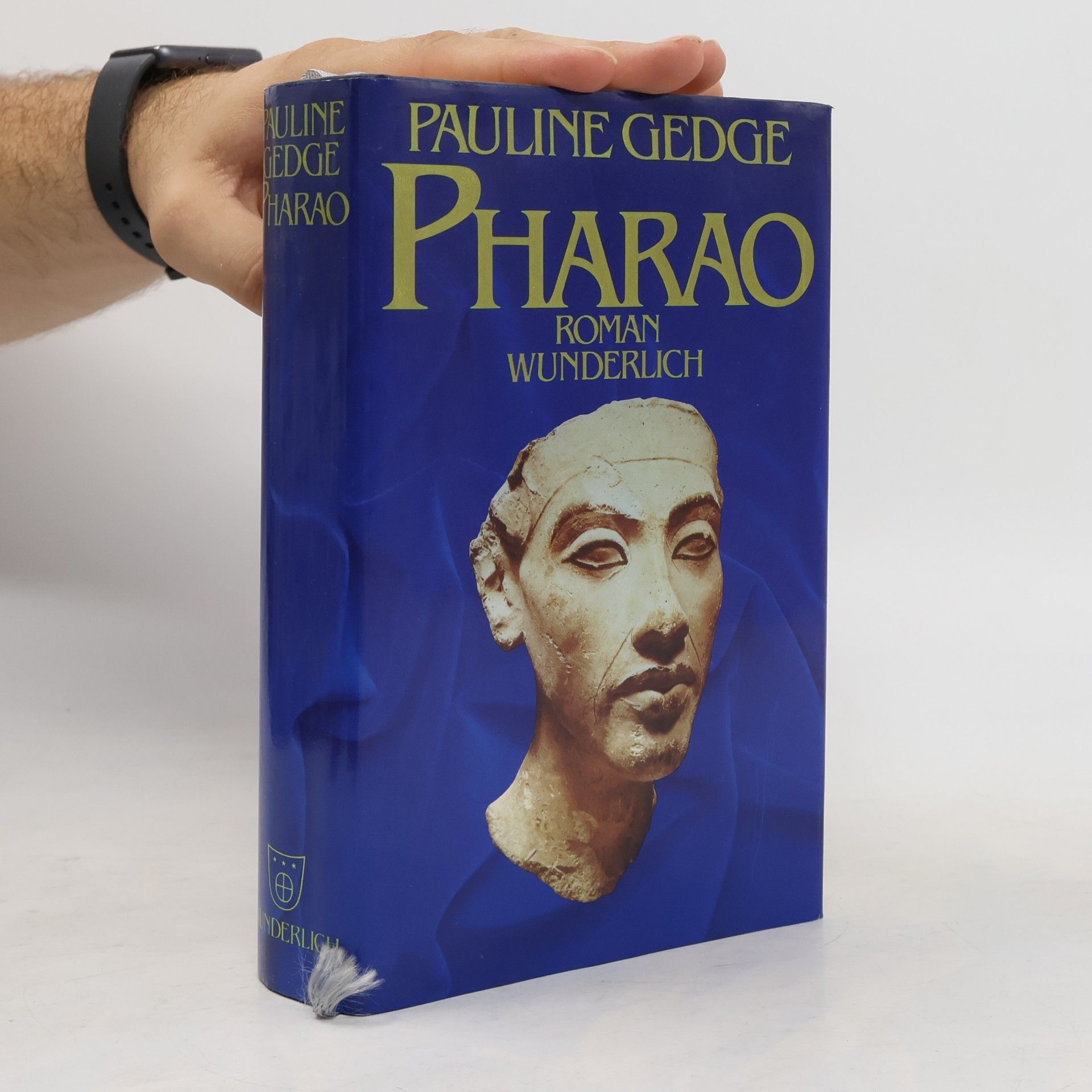 Pauline Gedge Pharao