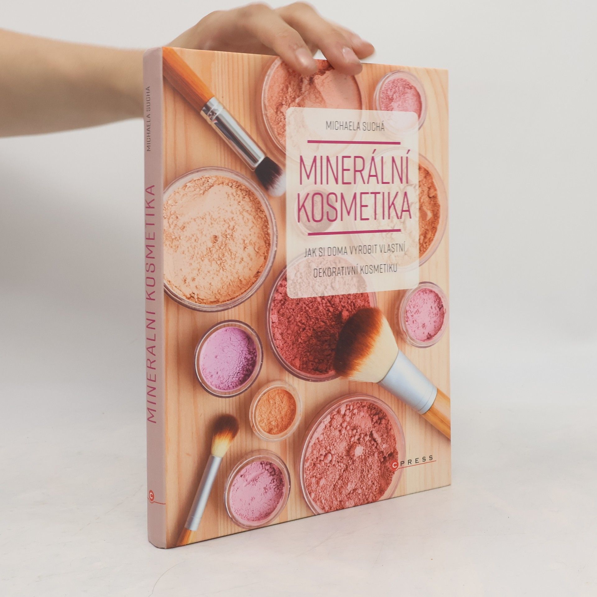 Michaela Suchá Minerální kosmetika