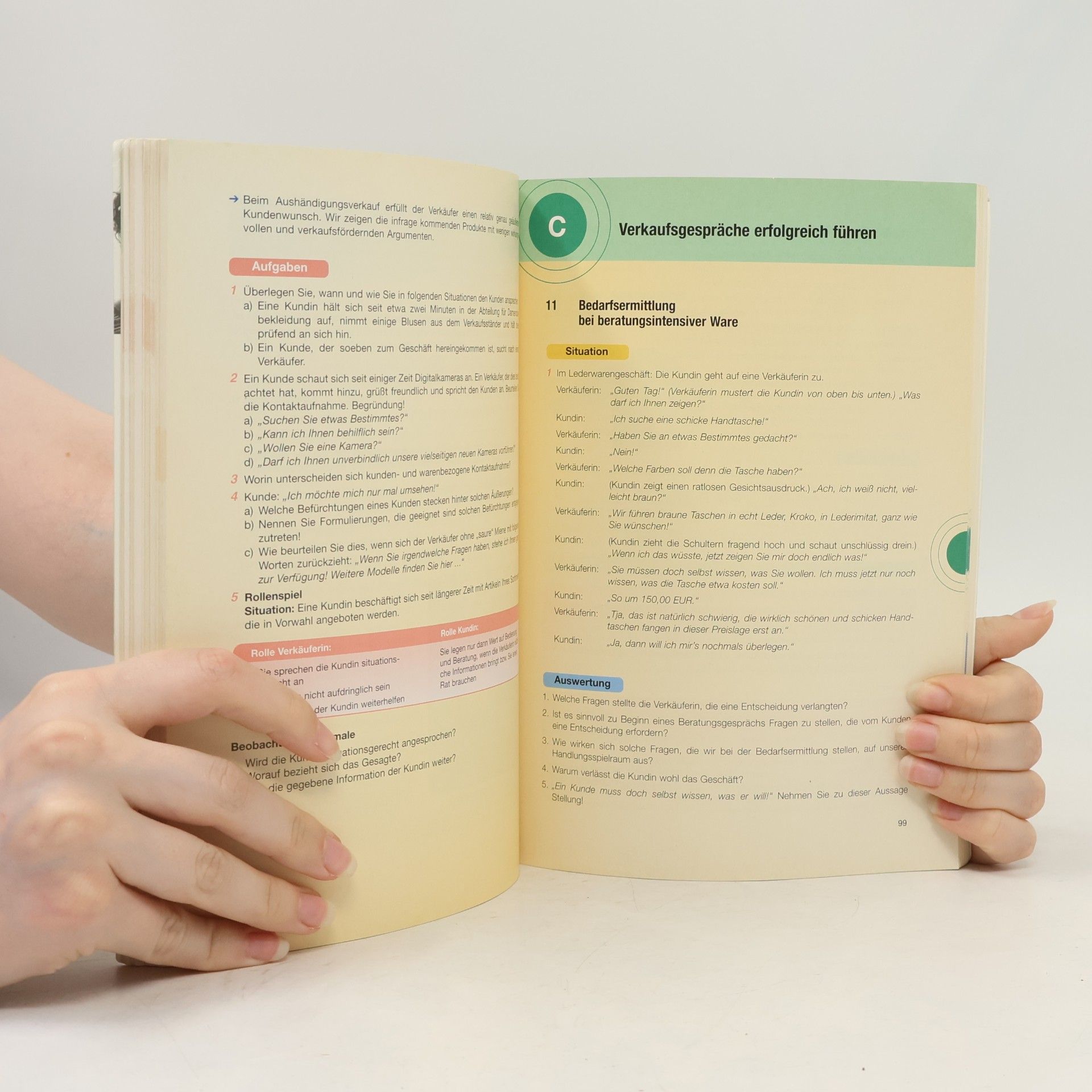 Autorenkollektiv Kundenorientiert verkaufen.