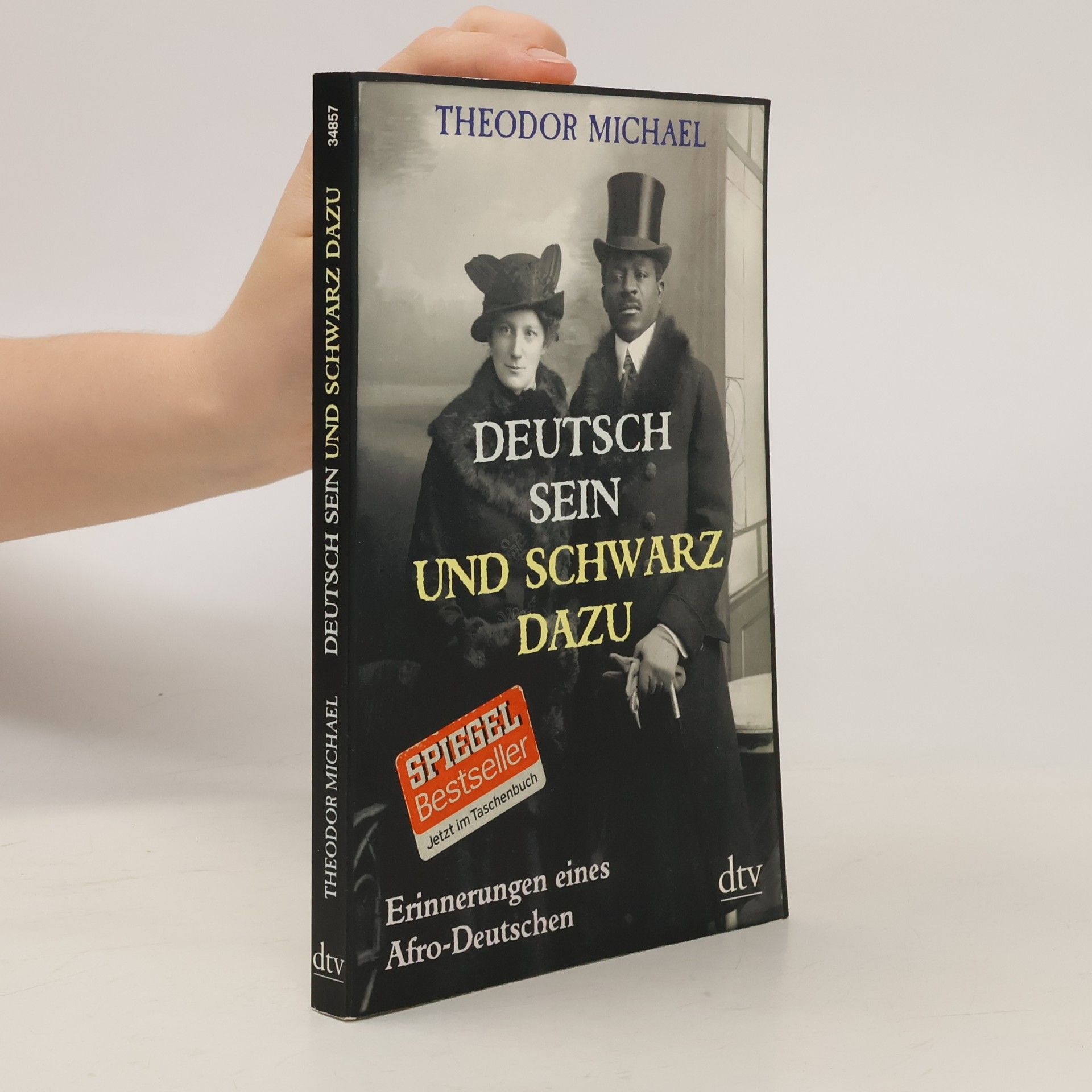 Theodor Michael Deutsch sein und schwarz dazu