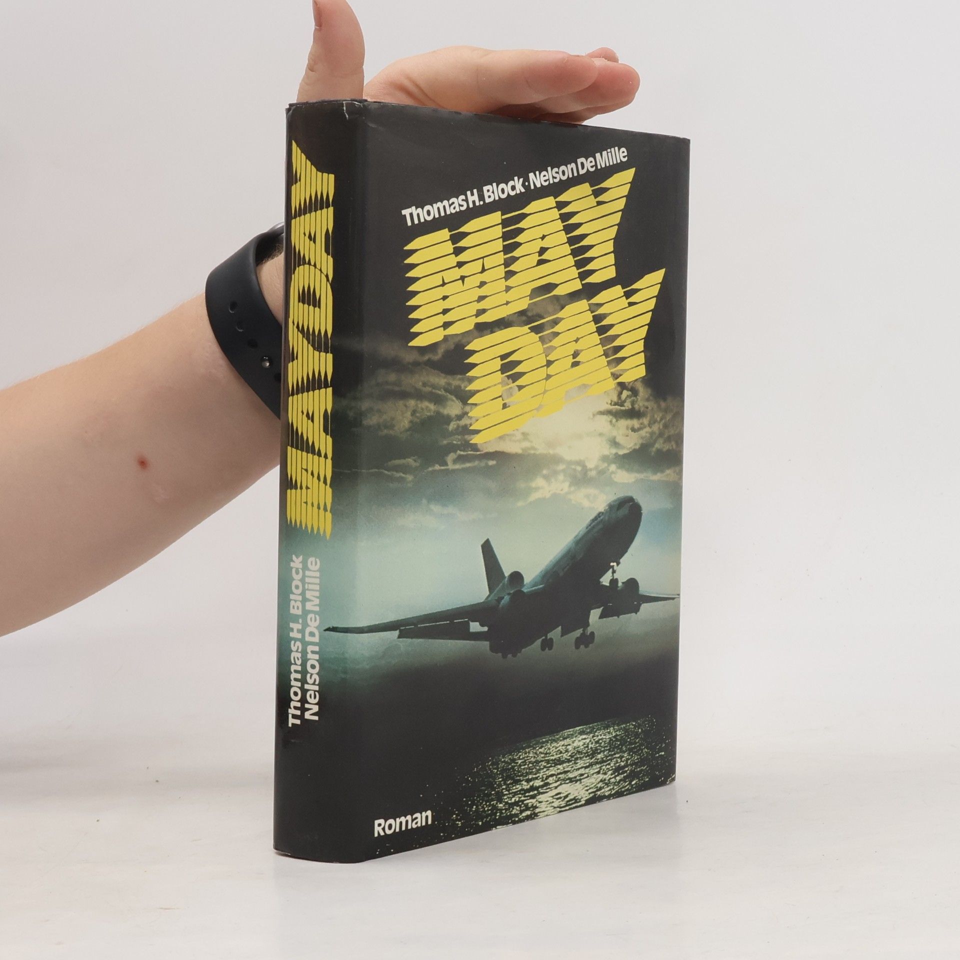 Nelson DeMille Mayday